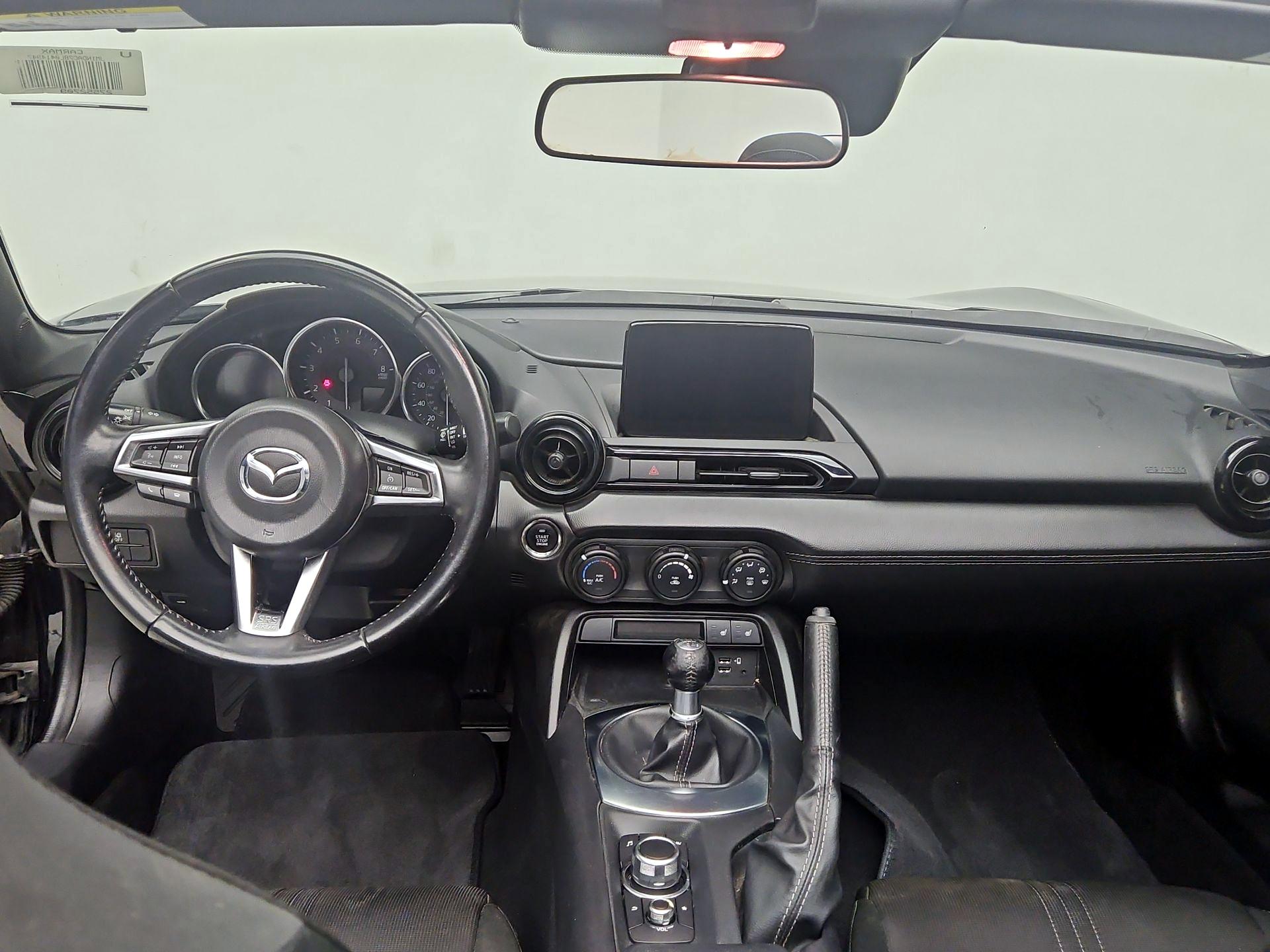 Thumbnail: 2020 Mazda MX-5 Miata - 9