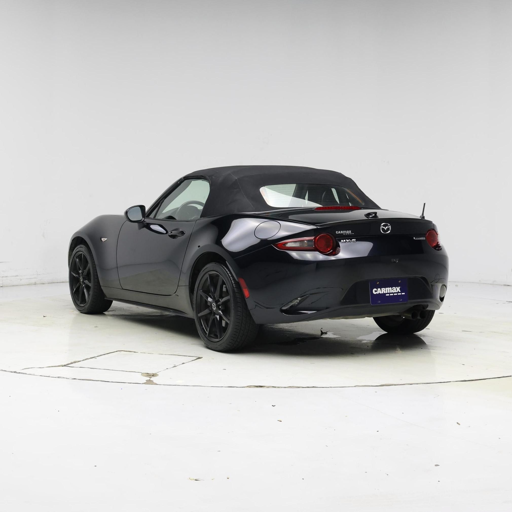 Thumbnail: 2020 Mazda MX-5 Miata - 2