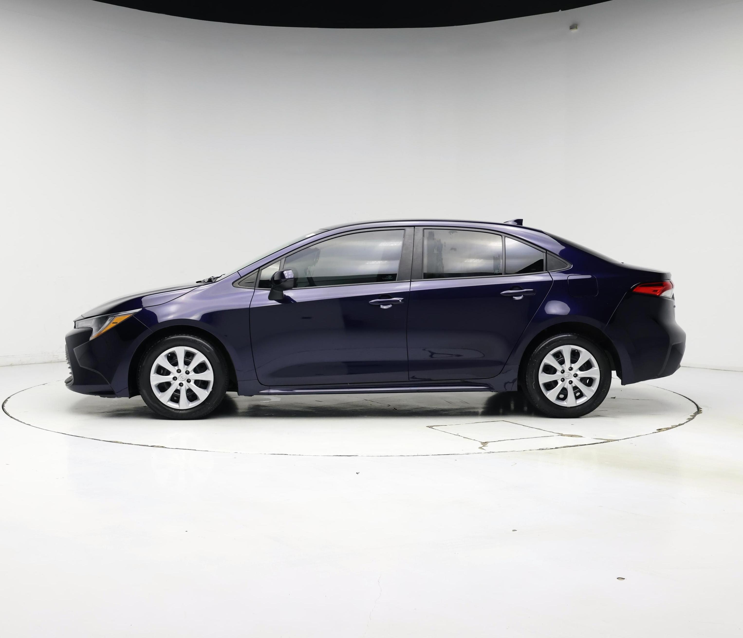 Thumbnail: 2023 Toyota Corolla - 3