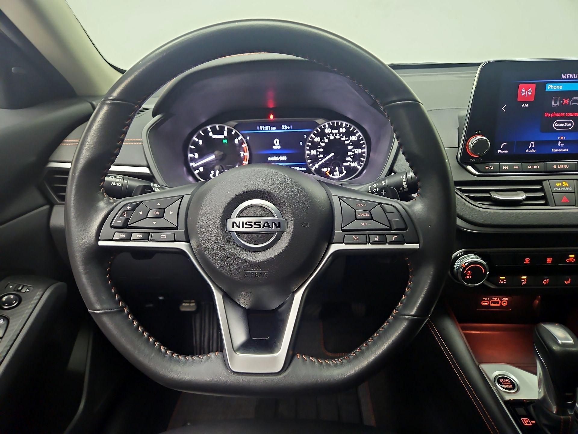 Thumbnail: 2022 Nissan Altima - 10