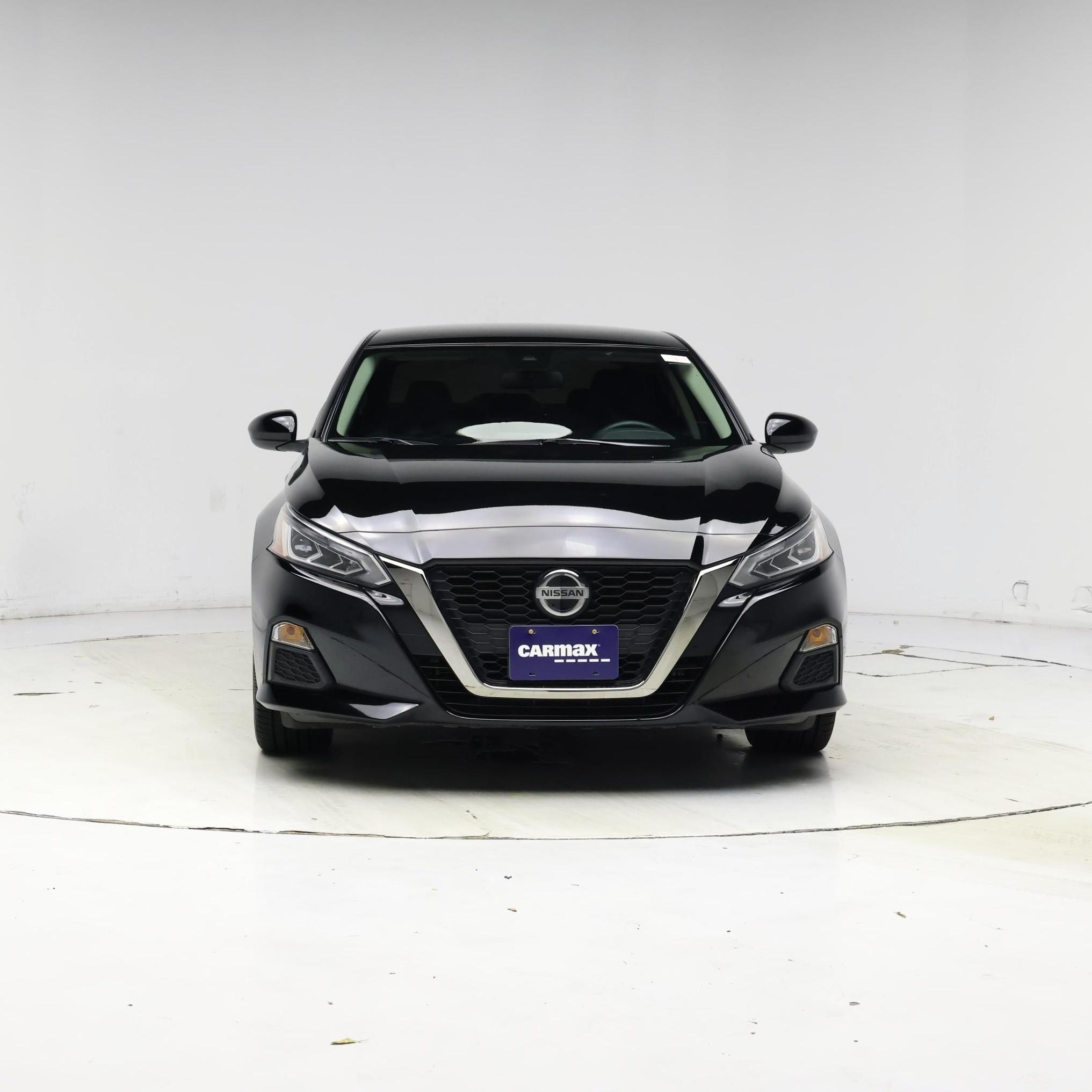 Thumbnail: 2022 Nissan Altima - 5