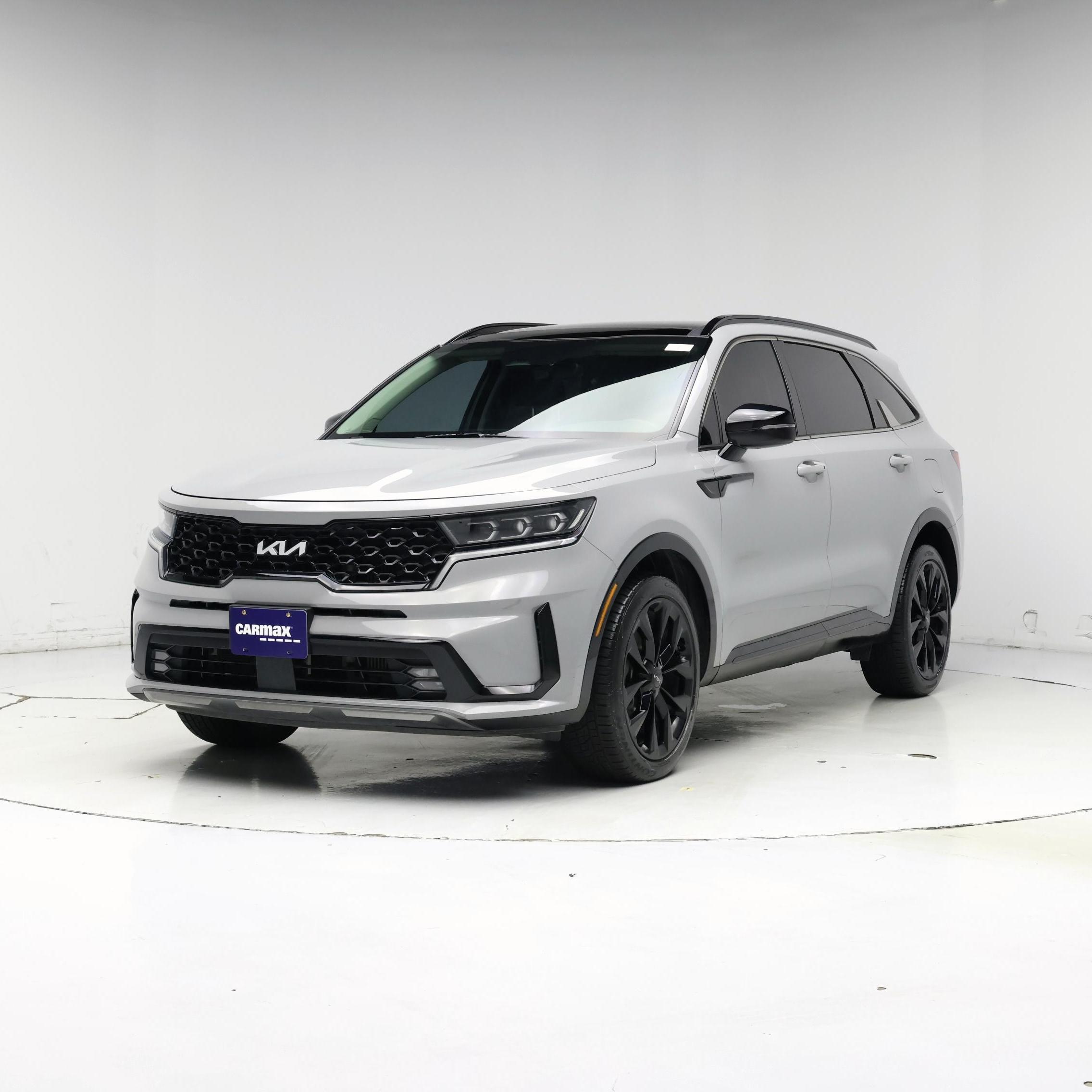 Thumbnail: 2022 Kia Sorento - 4