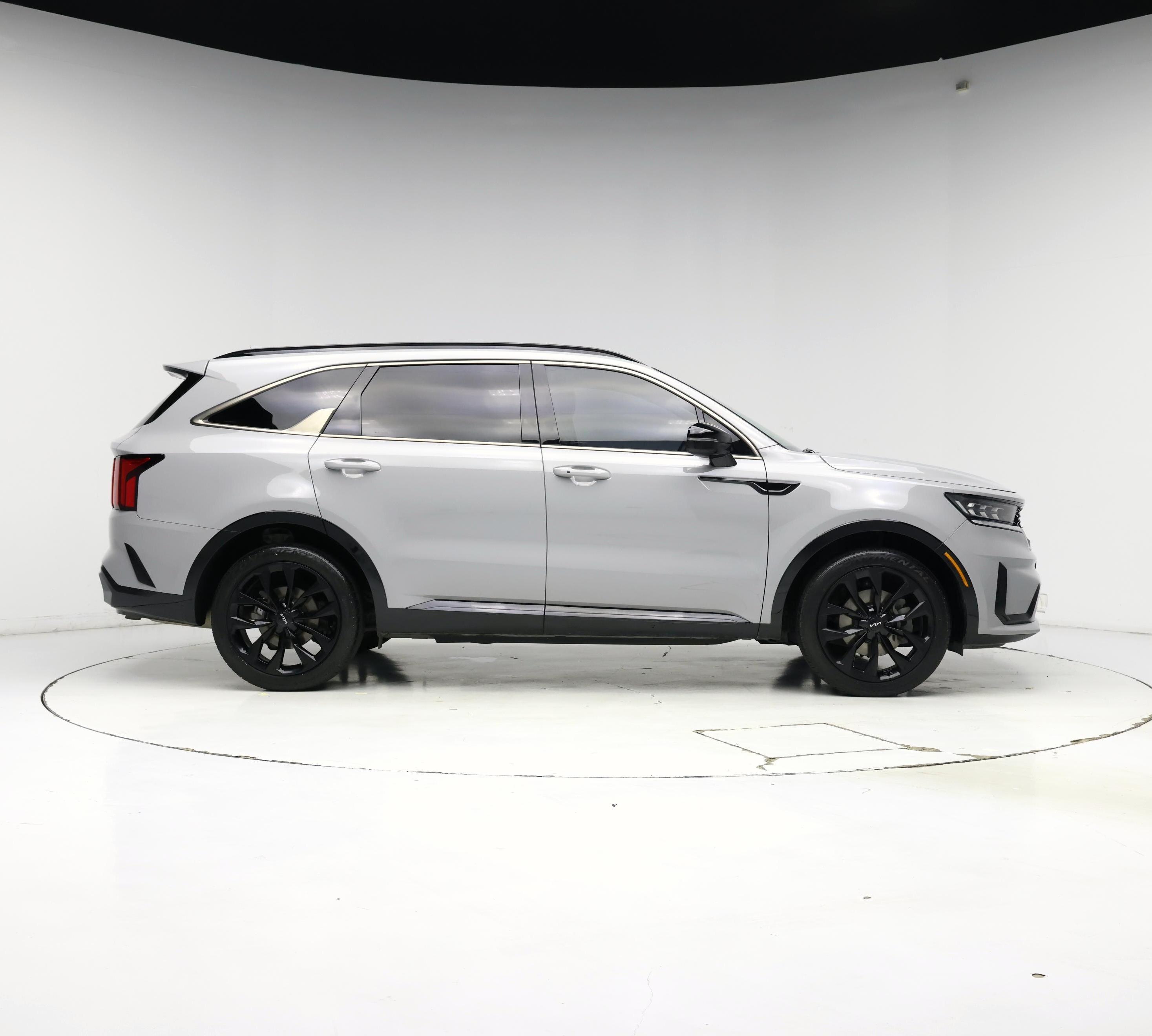 Thumbnail: 2022 Kia Sorento - 7