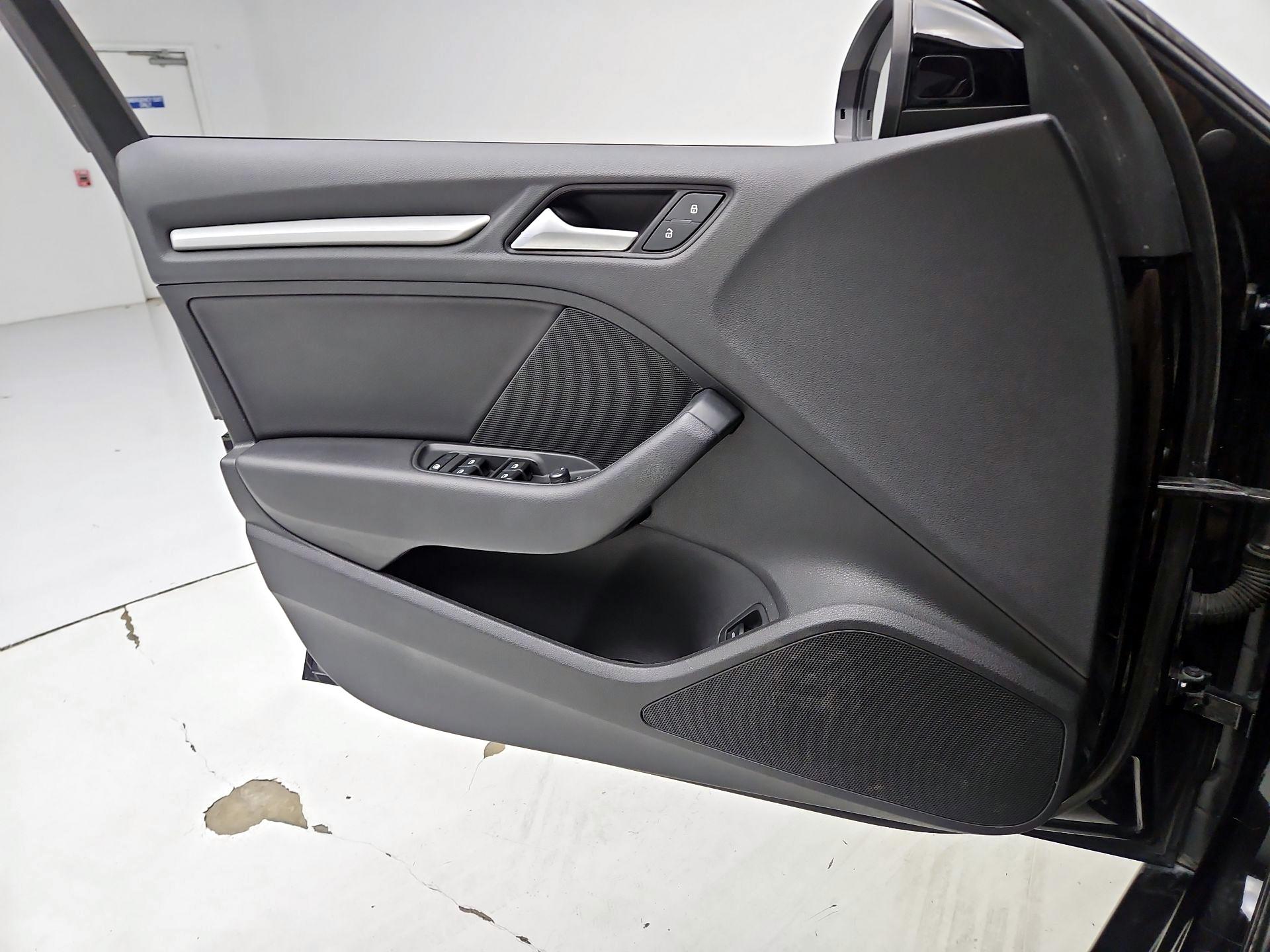 Thumbnail: 2015 Audi A3 - 12