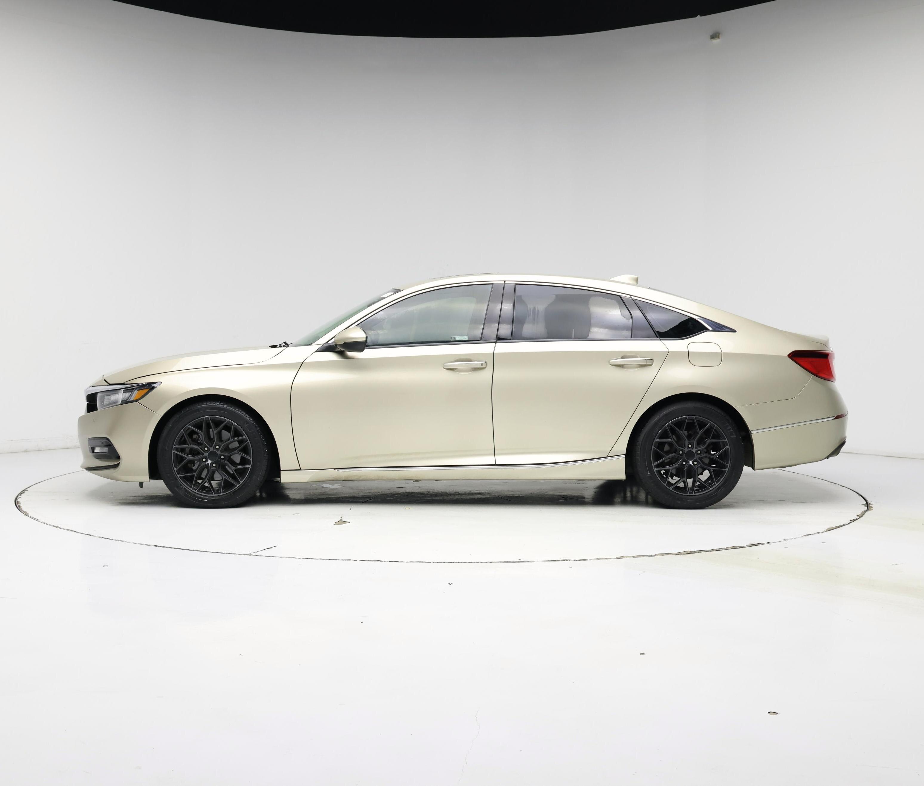 Thumbnail: 2018 Honda Accord - 3