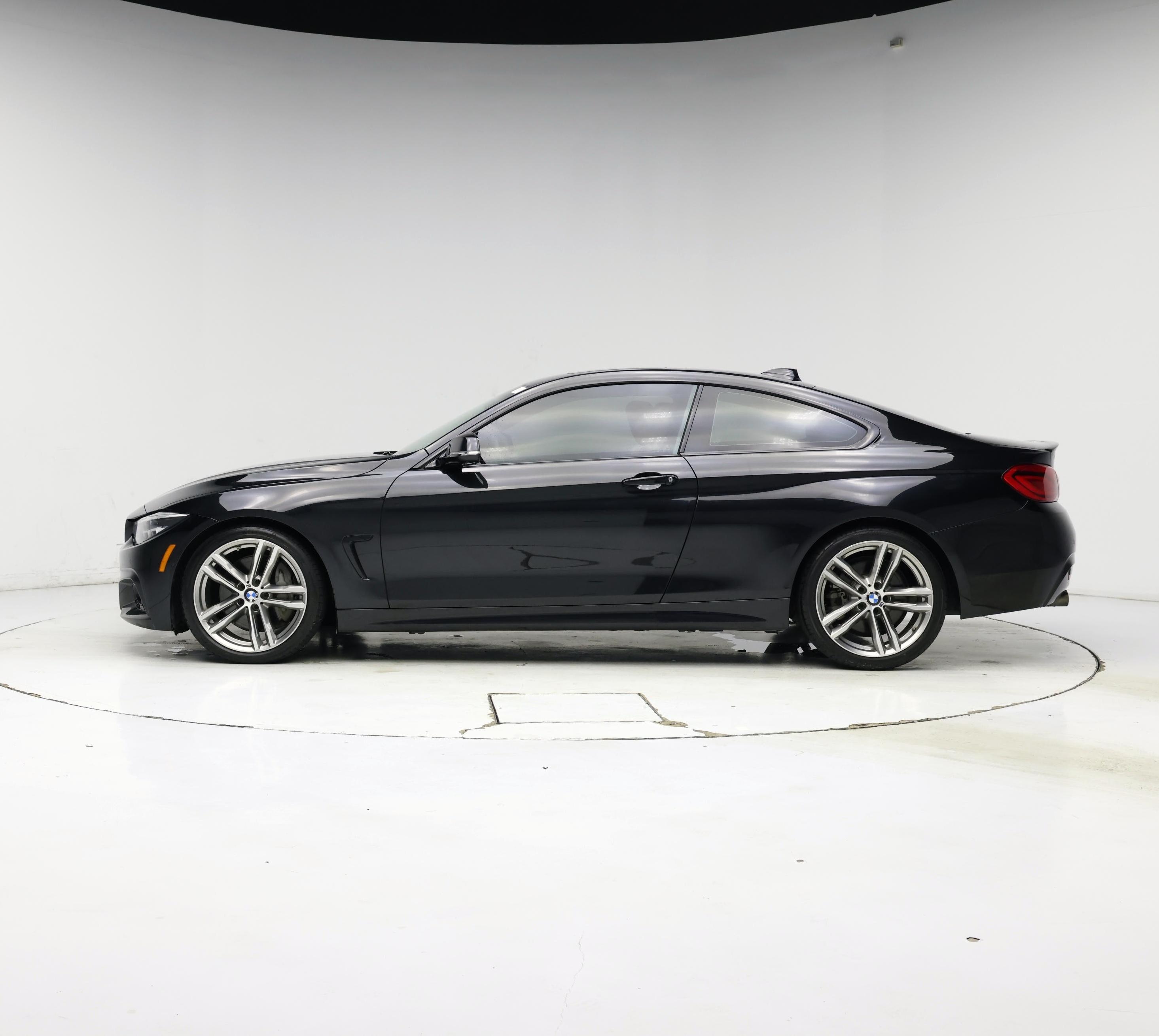 Thumbnail: 2019 BMW 4 Series - 3