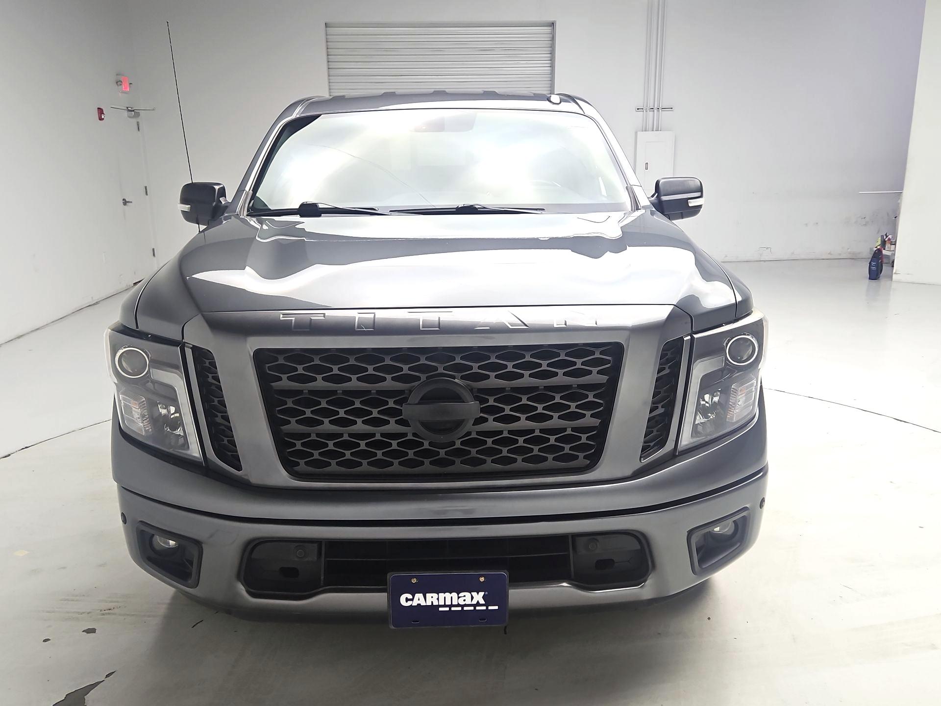 Thumbnail: 2018 Nissan Titan - 2