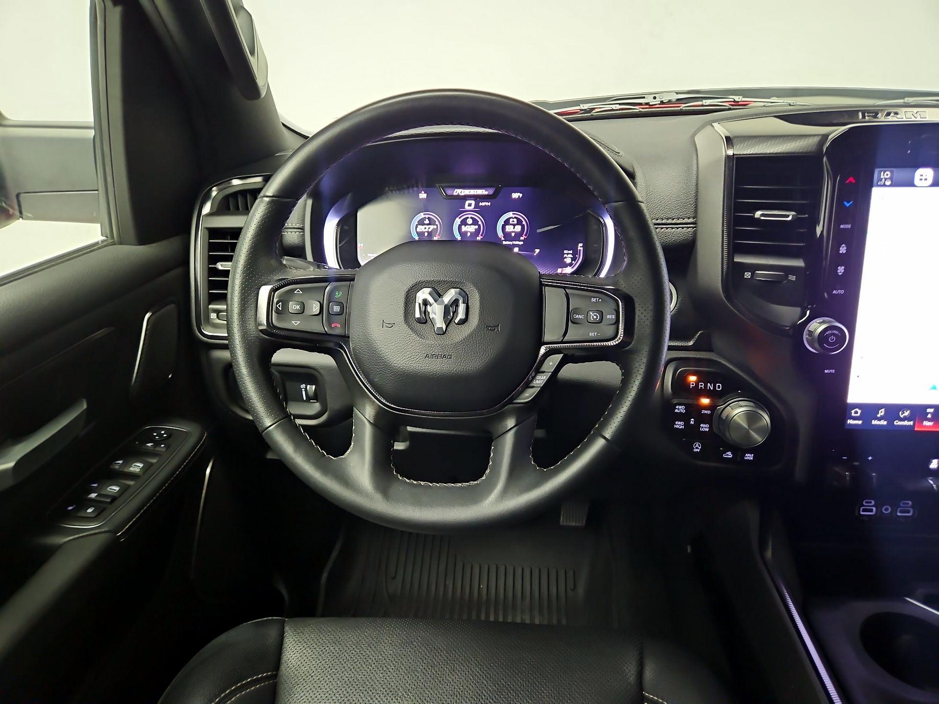 Thumbnail: 2024 RAM 1500 - 10