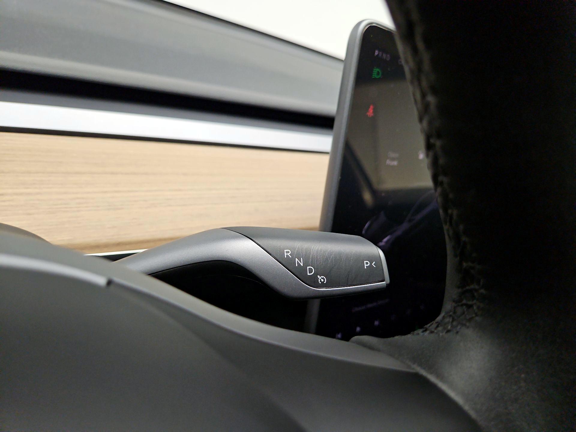 Thumbnail: 2023 Tesla Model 3 - 17