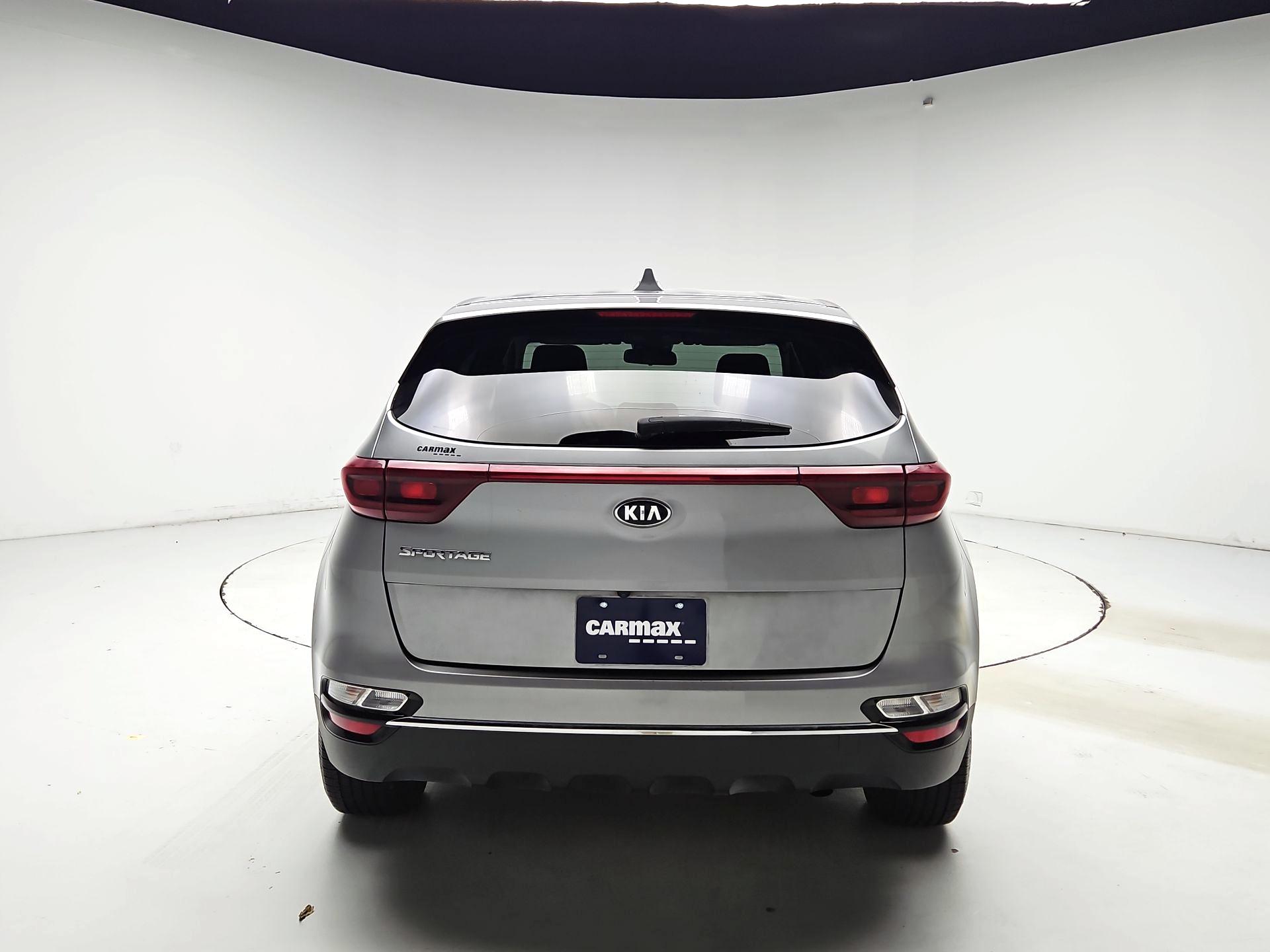 Thumbnail: 2020 Kia Sportage - 6