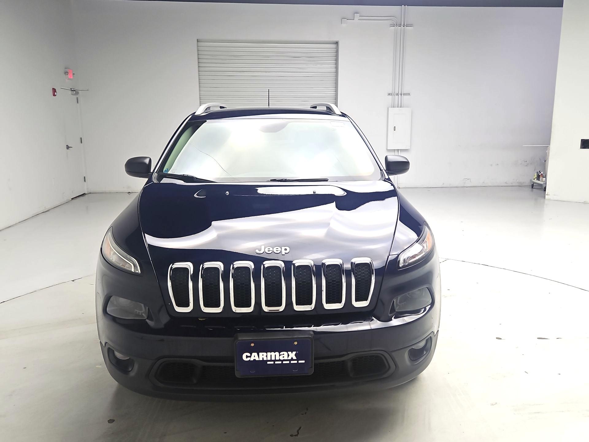 Thumbnail: 2016 Jeep Cherokee - 2