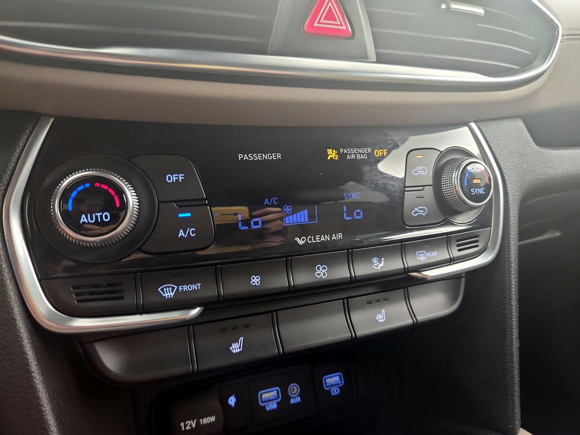 Thumbnail: 2020 Hyundai Santa Fe - 16