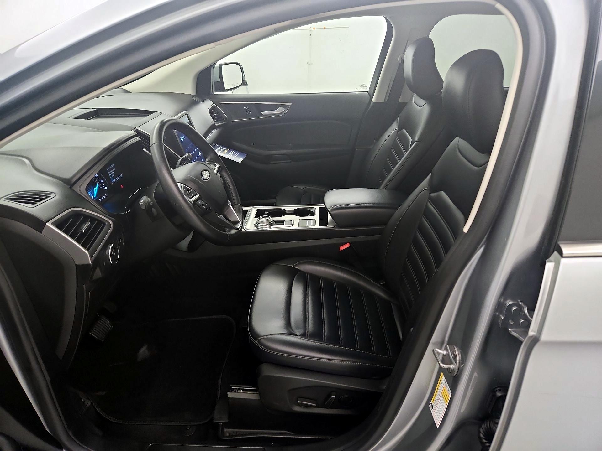Thumbnail: 2022 Ford Edge - 11