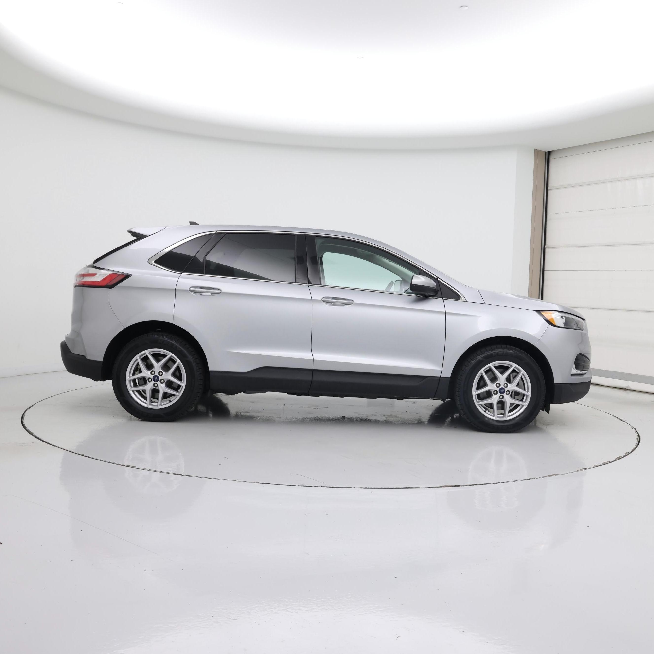 Thumbnail: 2022 Ford Edge - 7