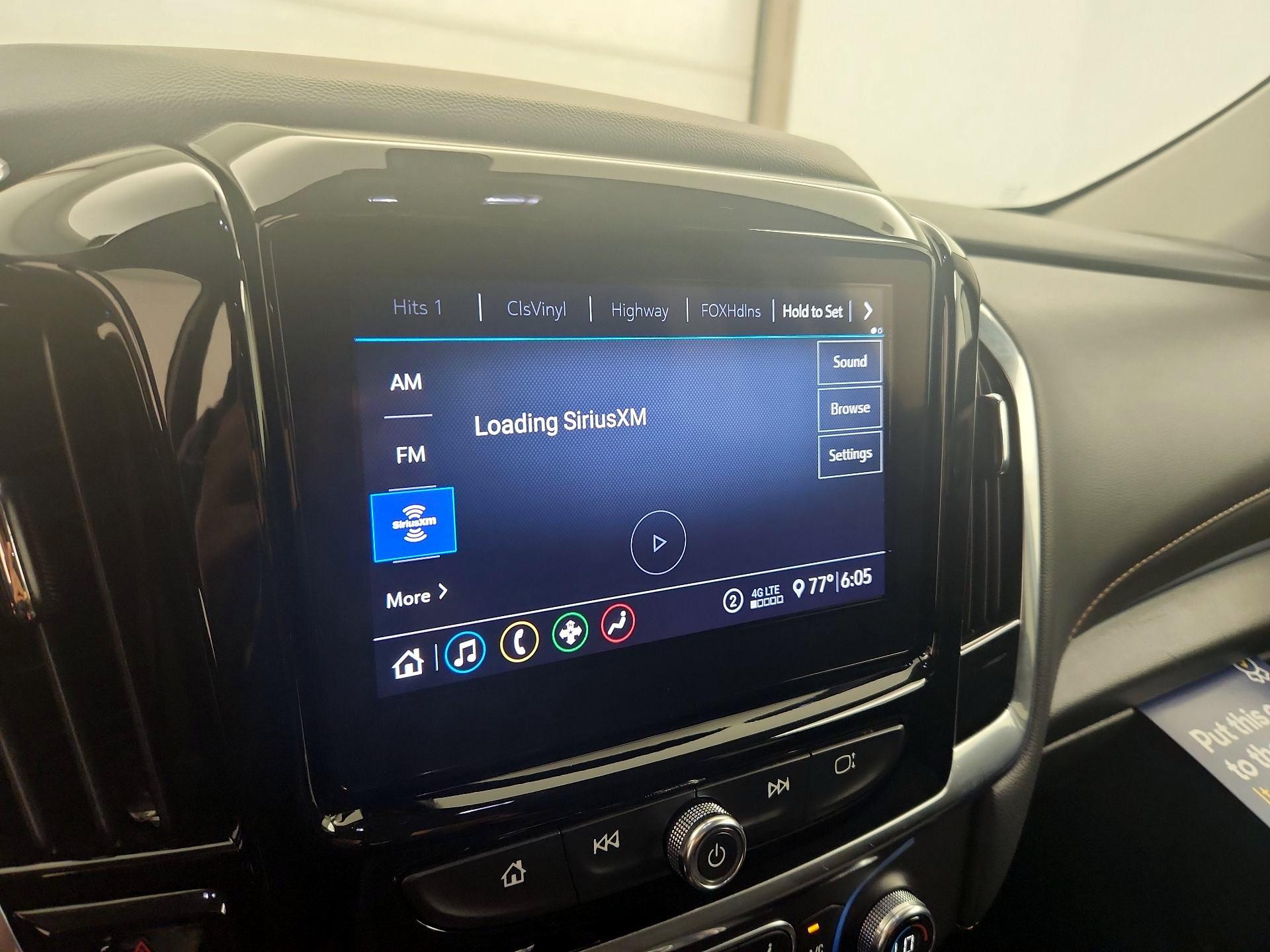 Thumbnail: 2021 Chevrolet Traverse - 15