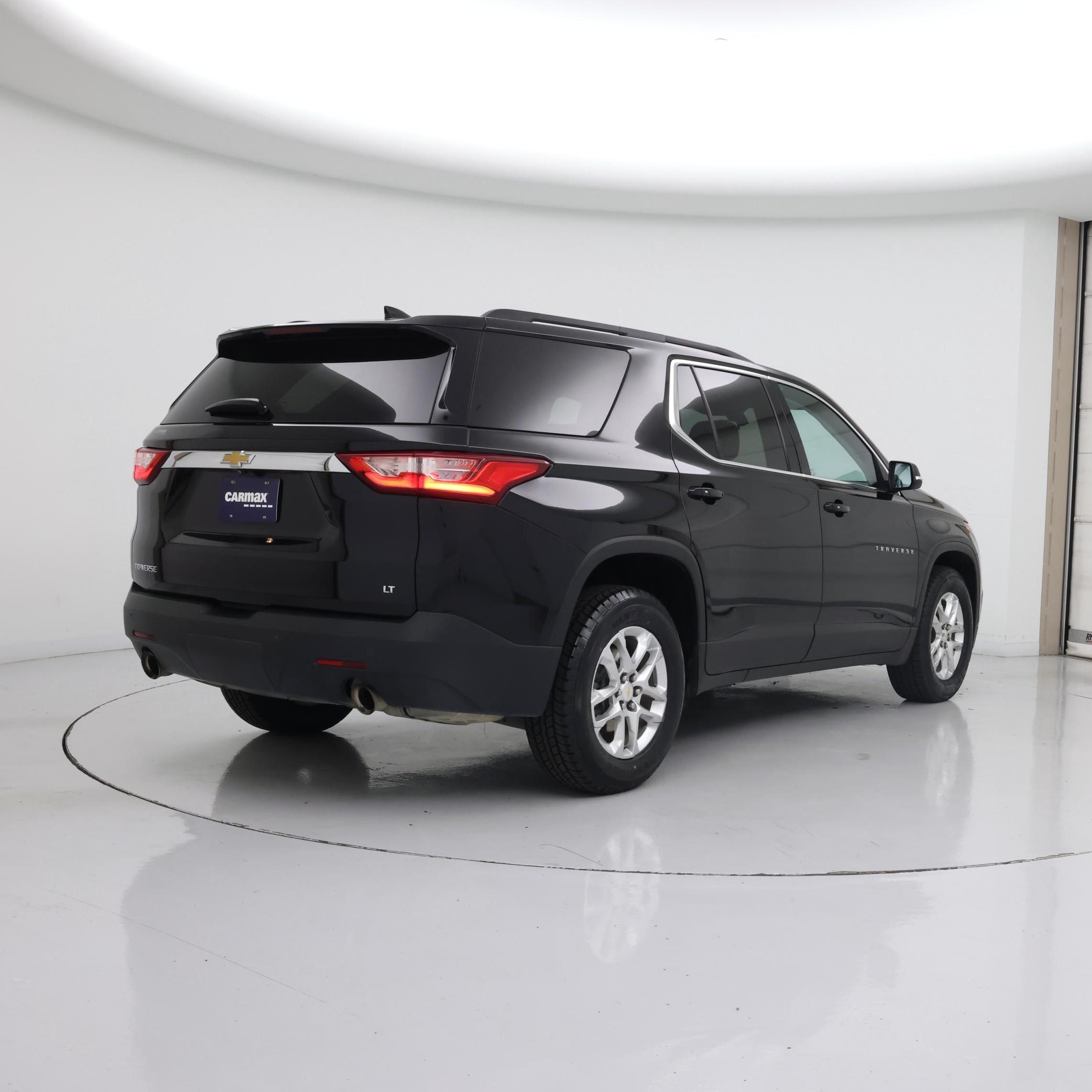 Thumbnail: 2021 Chevrolet Traverse - 8