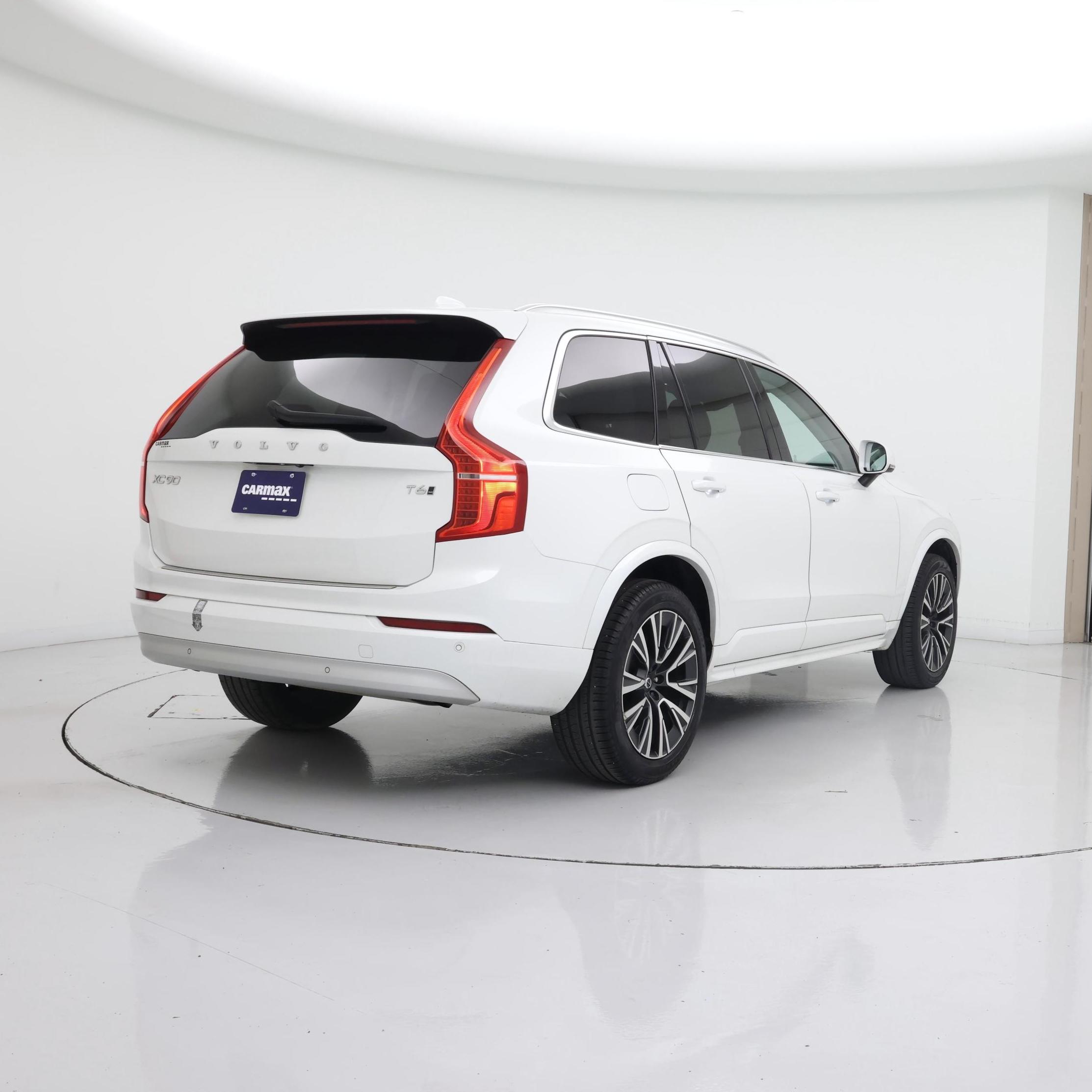 Thumbnail: 2022 Volvo XC90 - 8