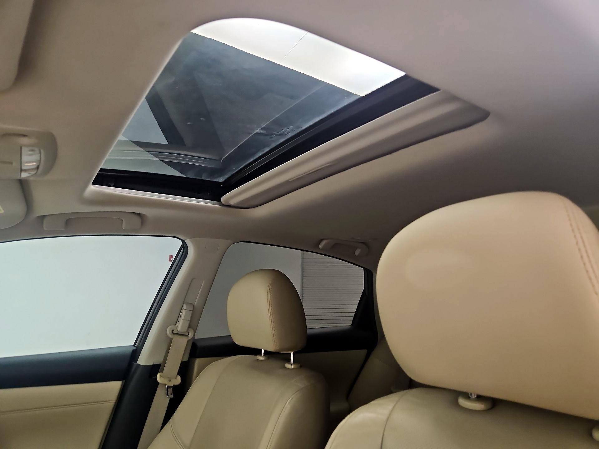 Thumbnail: 2015 Nissan Altima - 20
