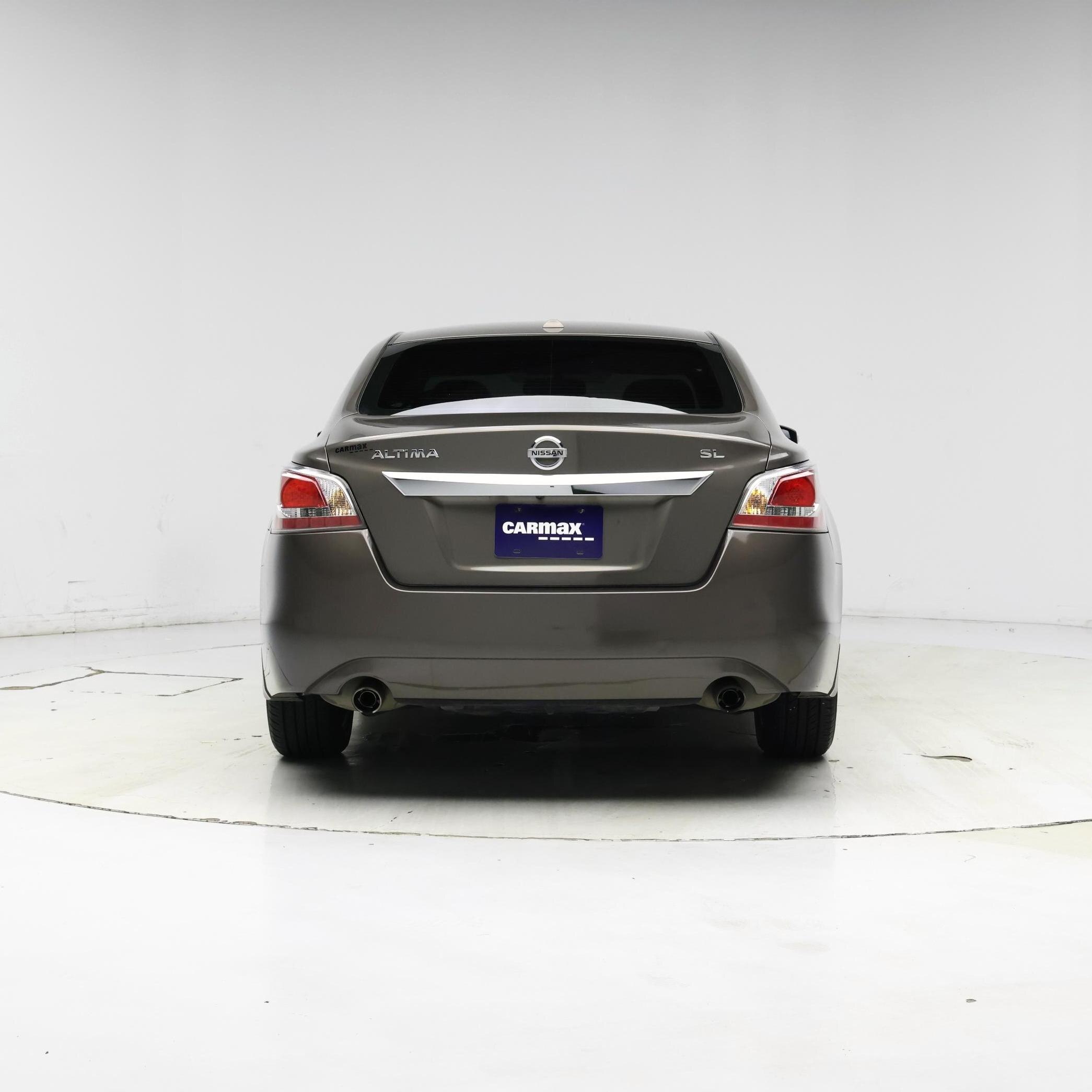 Thumbnail: 2015 Nissan Altima - 6