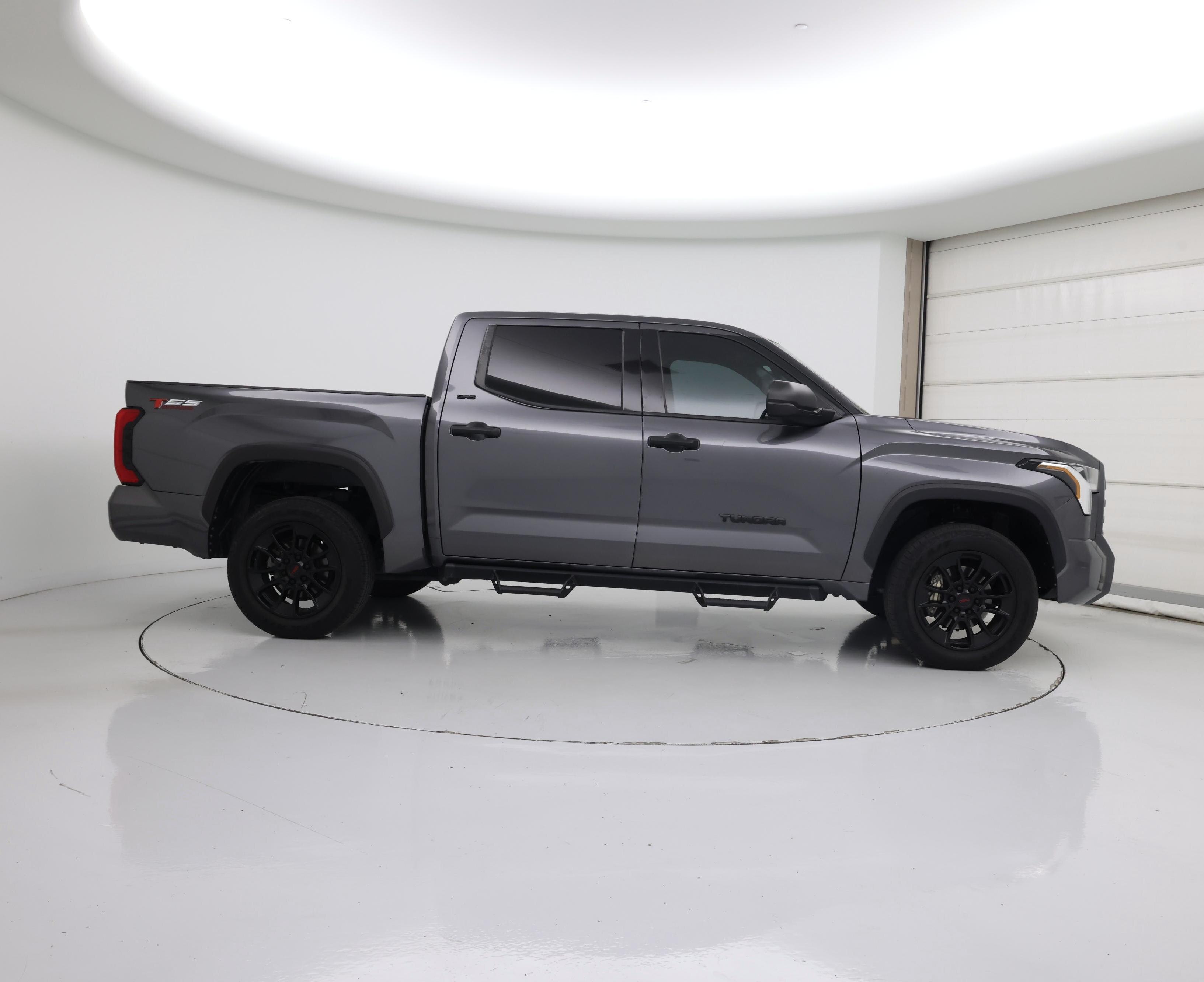 Thumbnail: 2023 Toyota Tundra - 7