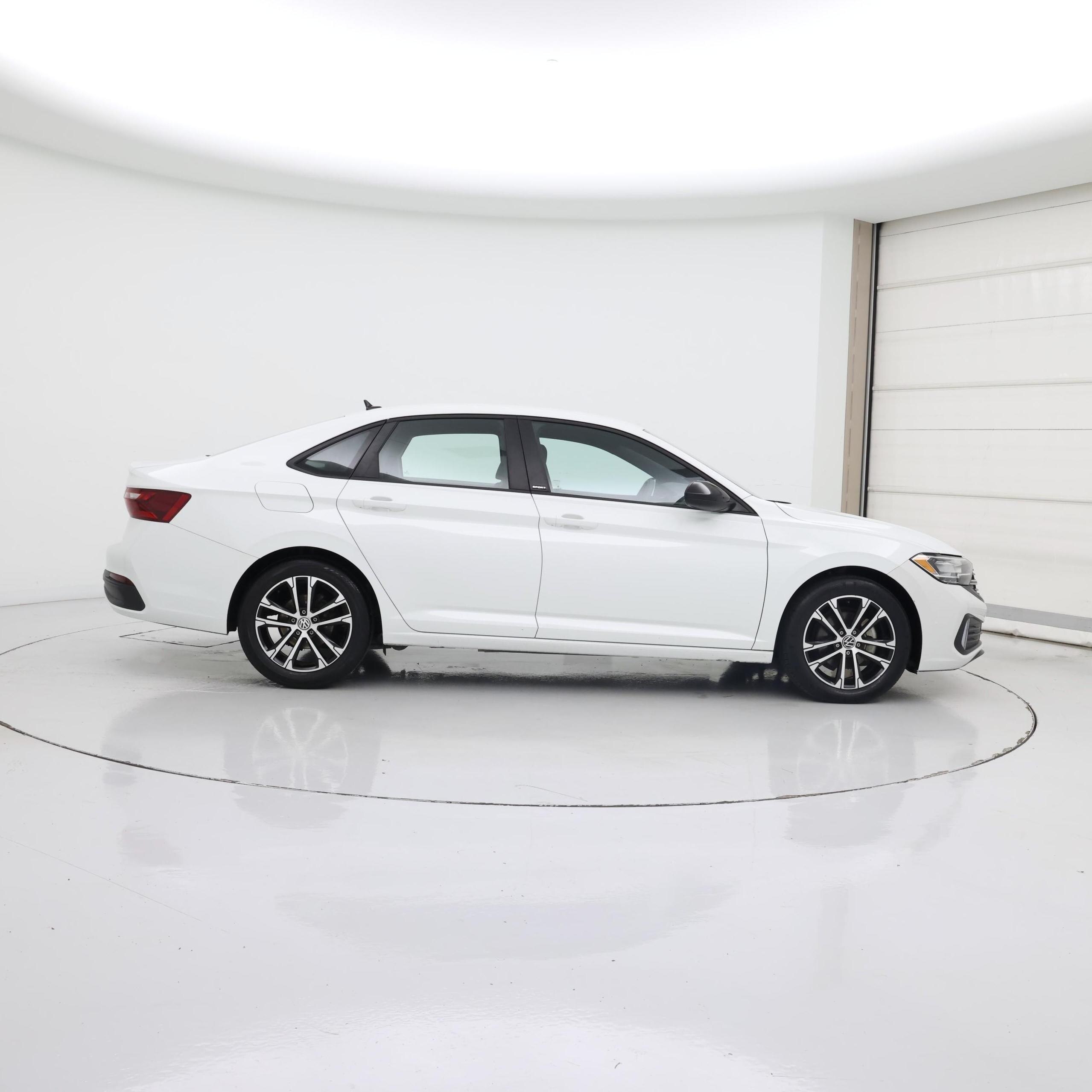 Thumbnail: 2023 Volkswagen Jetta - 7