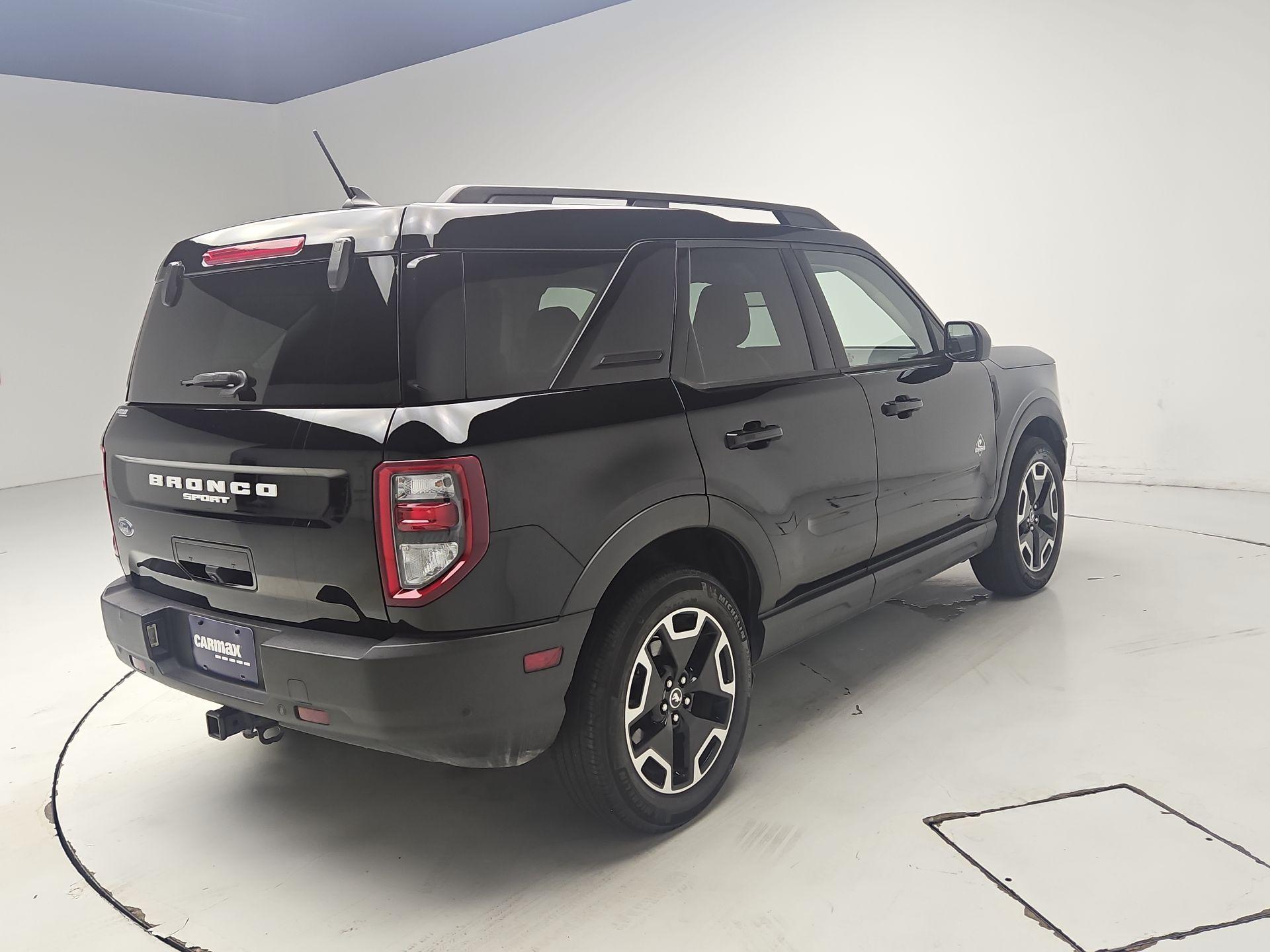 Thumbnail: 2021 Ford Bronco Sport - 5