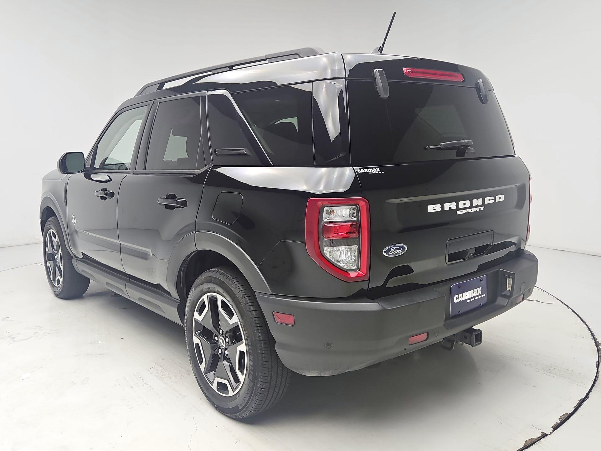 Thumbnail: 2021 Ford Bronco Sport - 7