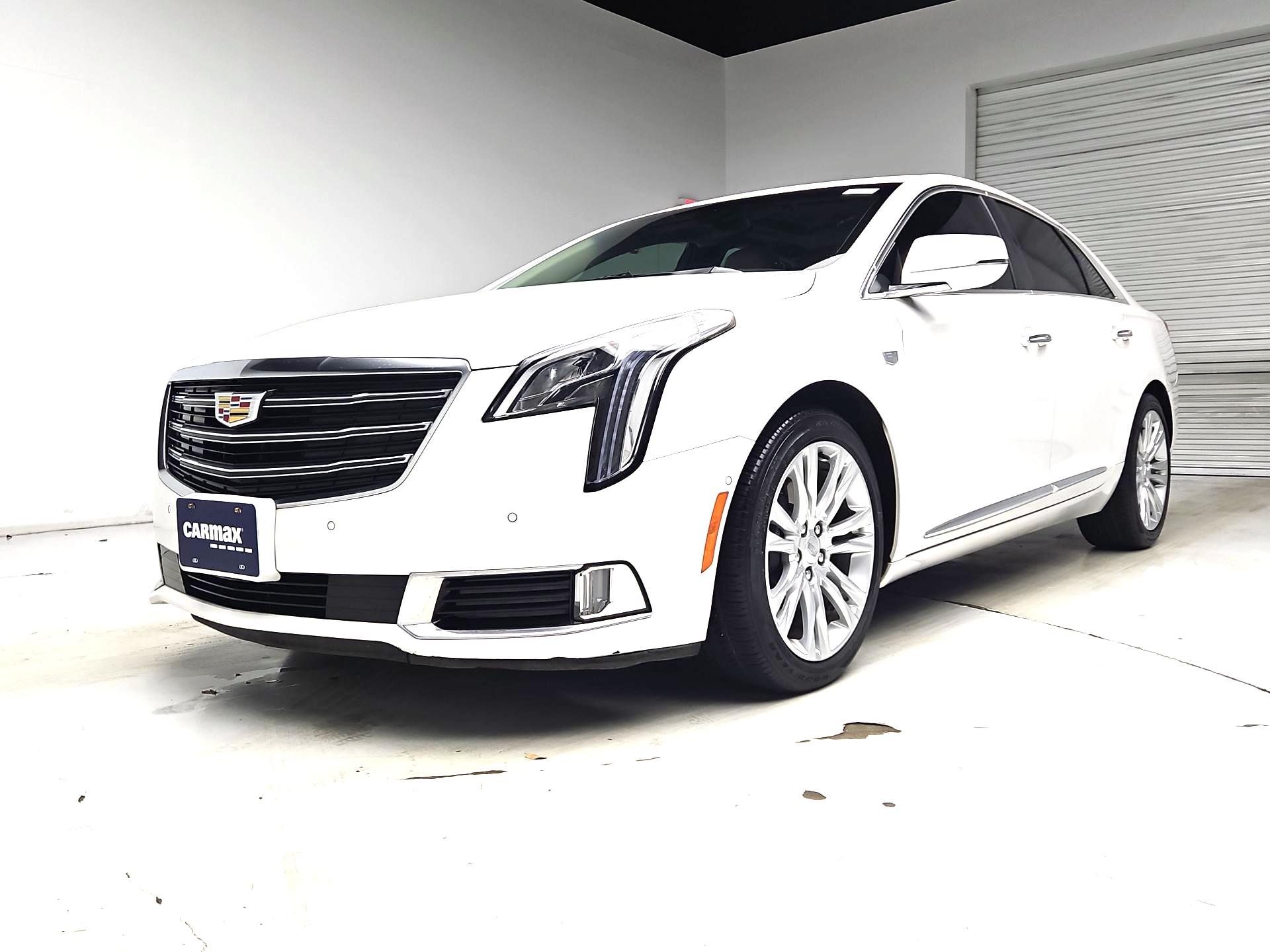 Thumbnail: 2019 Cadillac XTS - 3