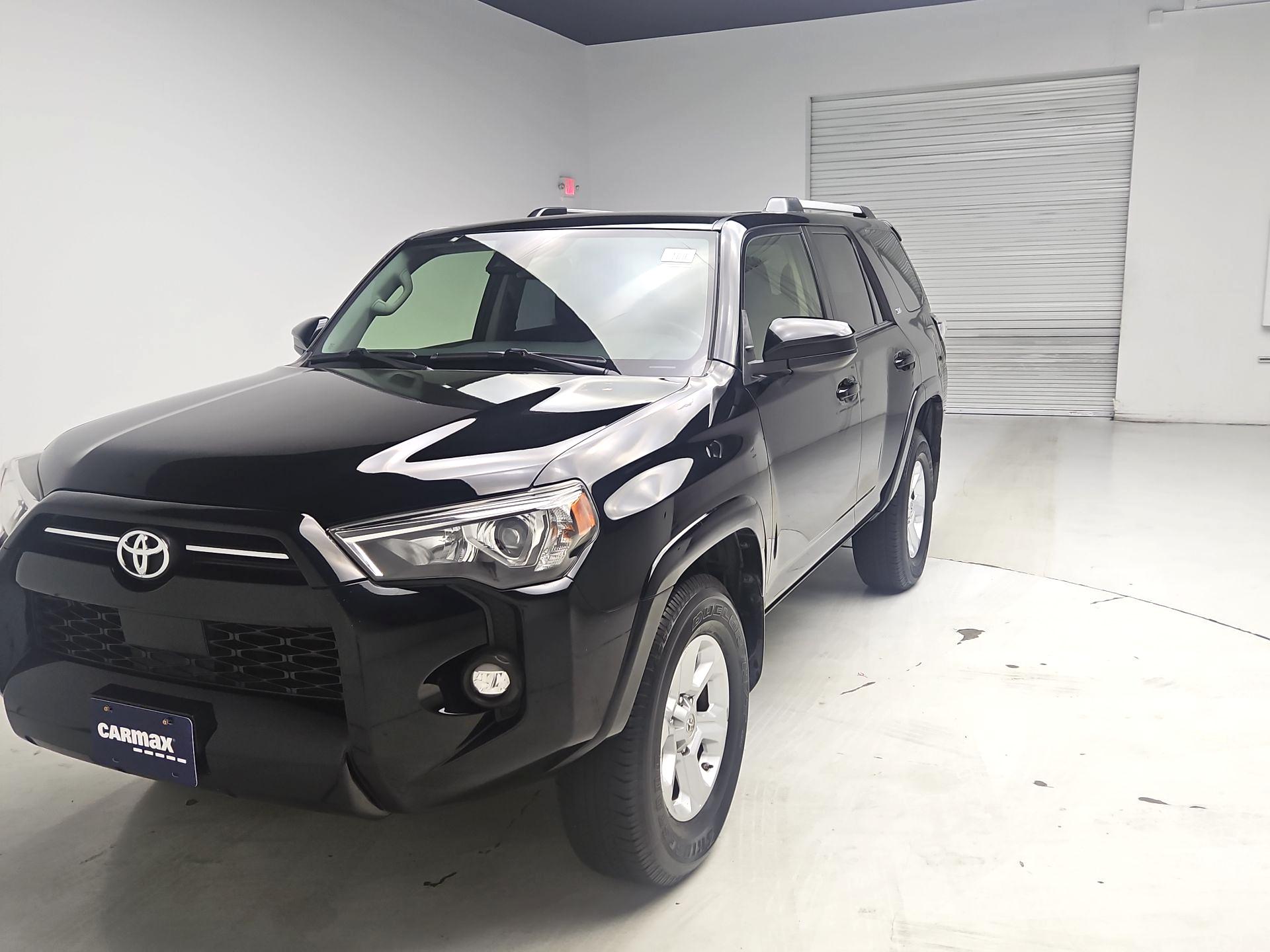 Thumbnail: 2021 Toyota 4Runner - 3