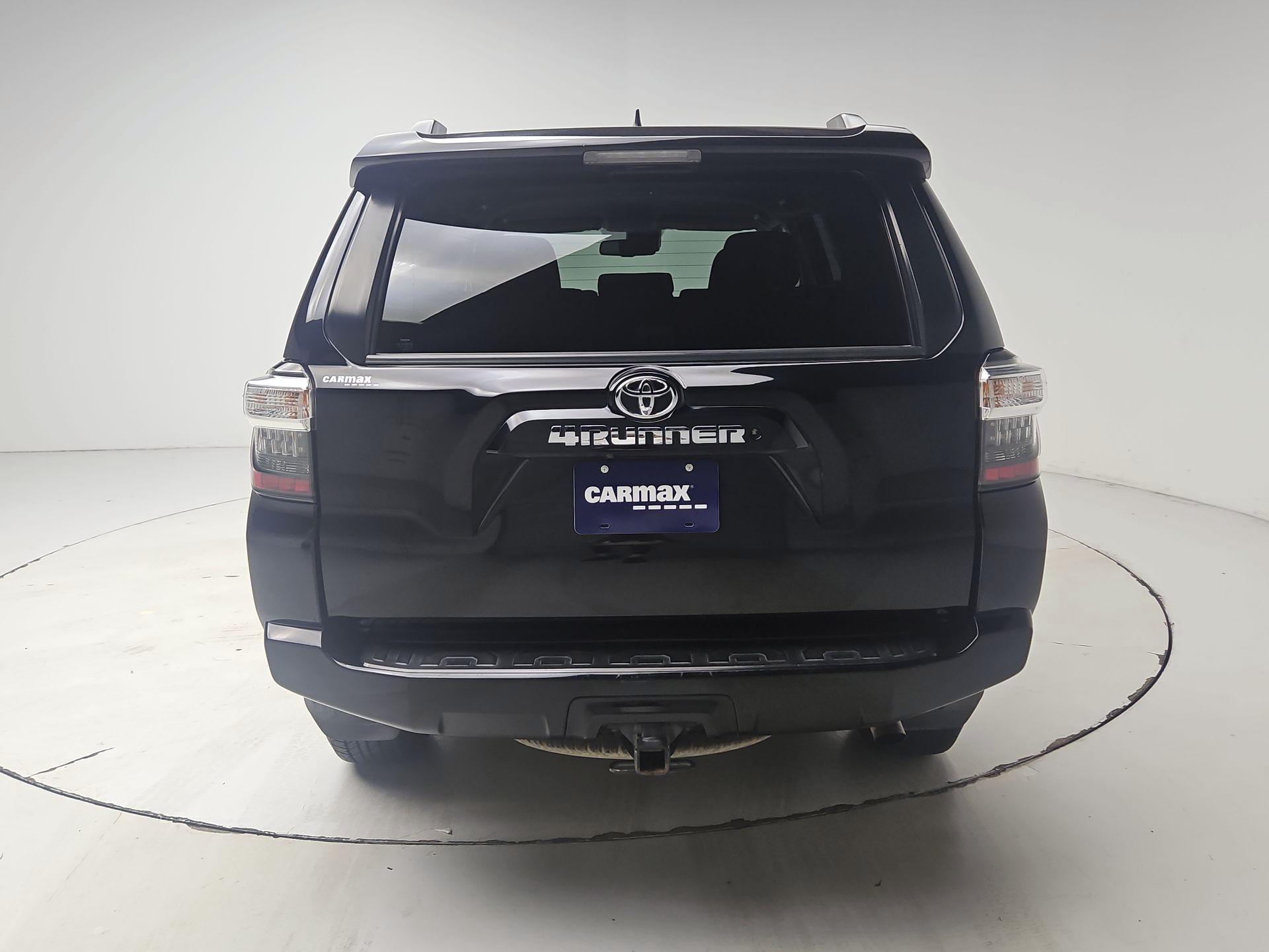 Thumbnail: 2021 Toyota 4Runner - 6