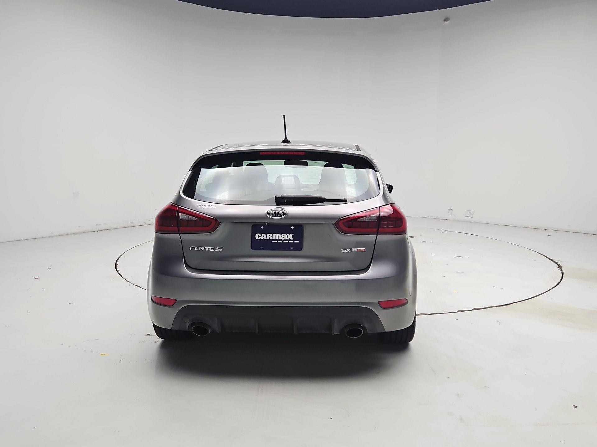 Thumbnail: 2015 Kia Forte - 6