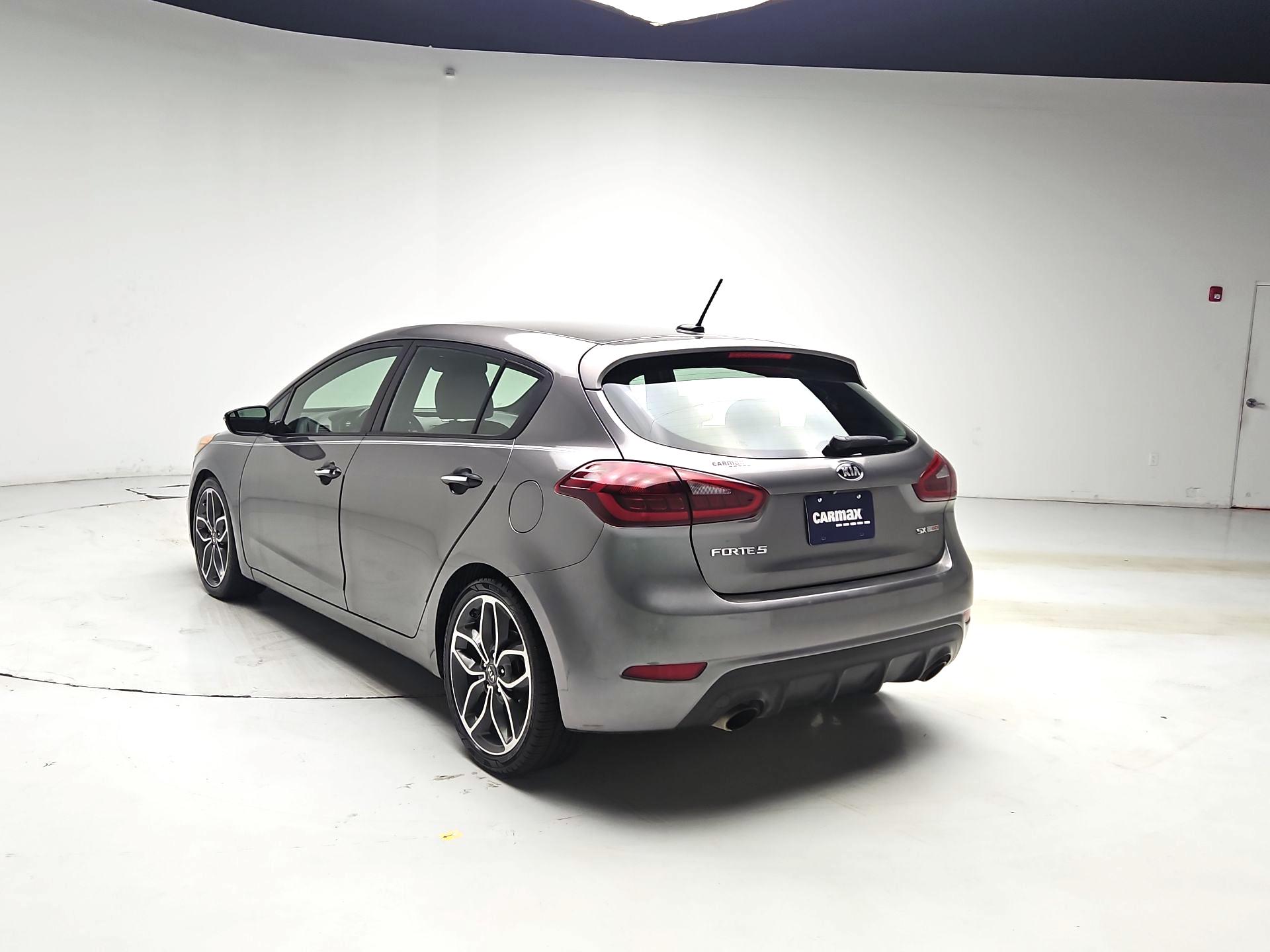 Thumbnail: 2015 Kia Forte - 7