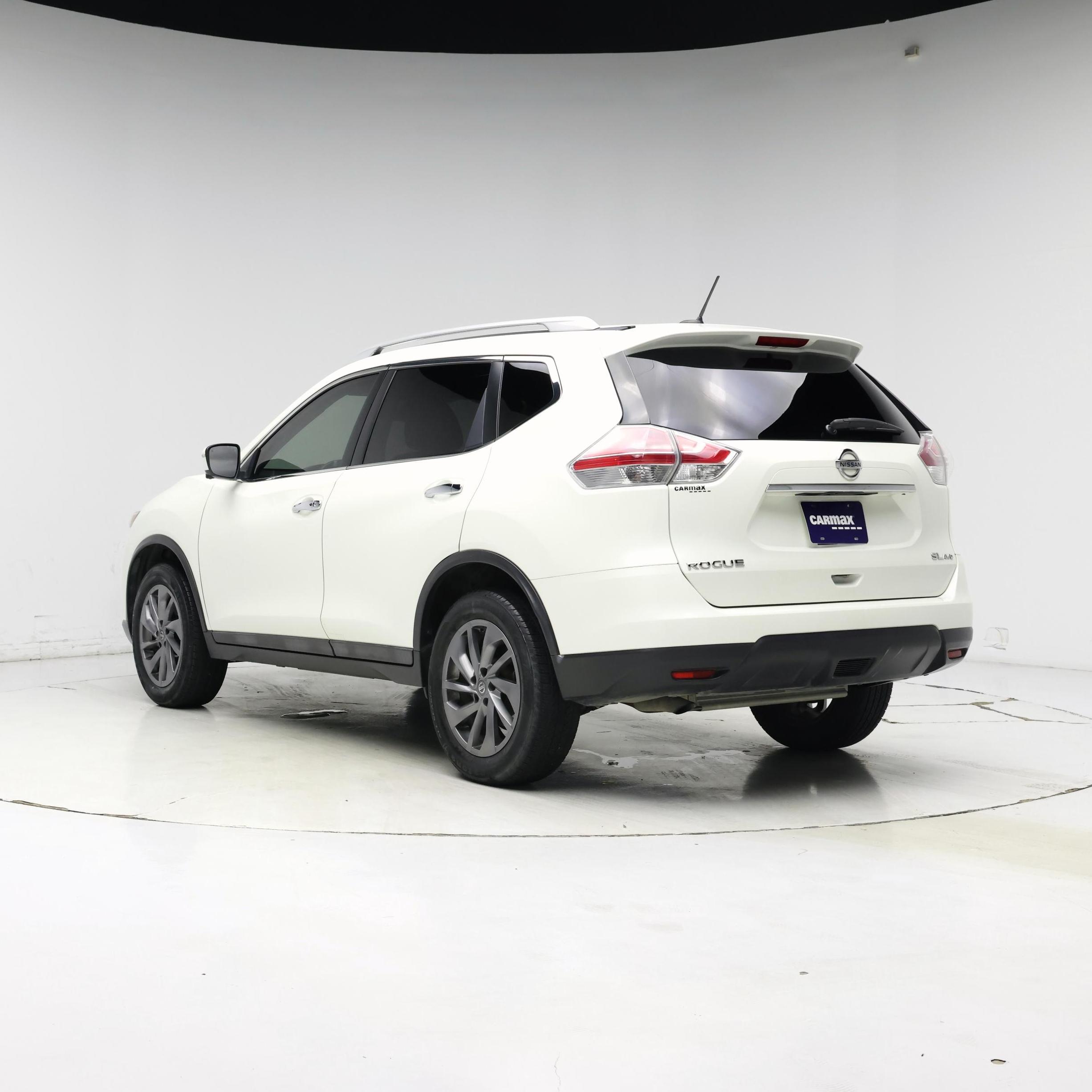 Thumbnail: 2016 Nissan Rogue - 2