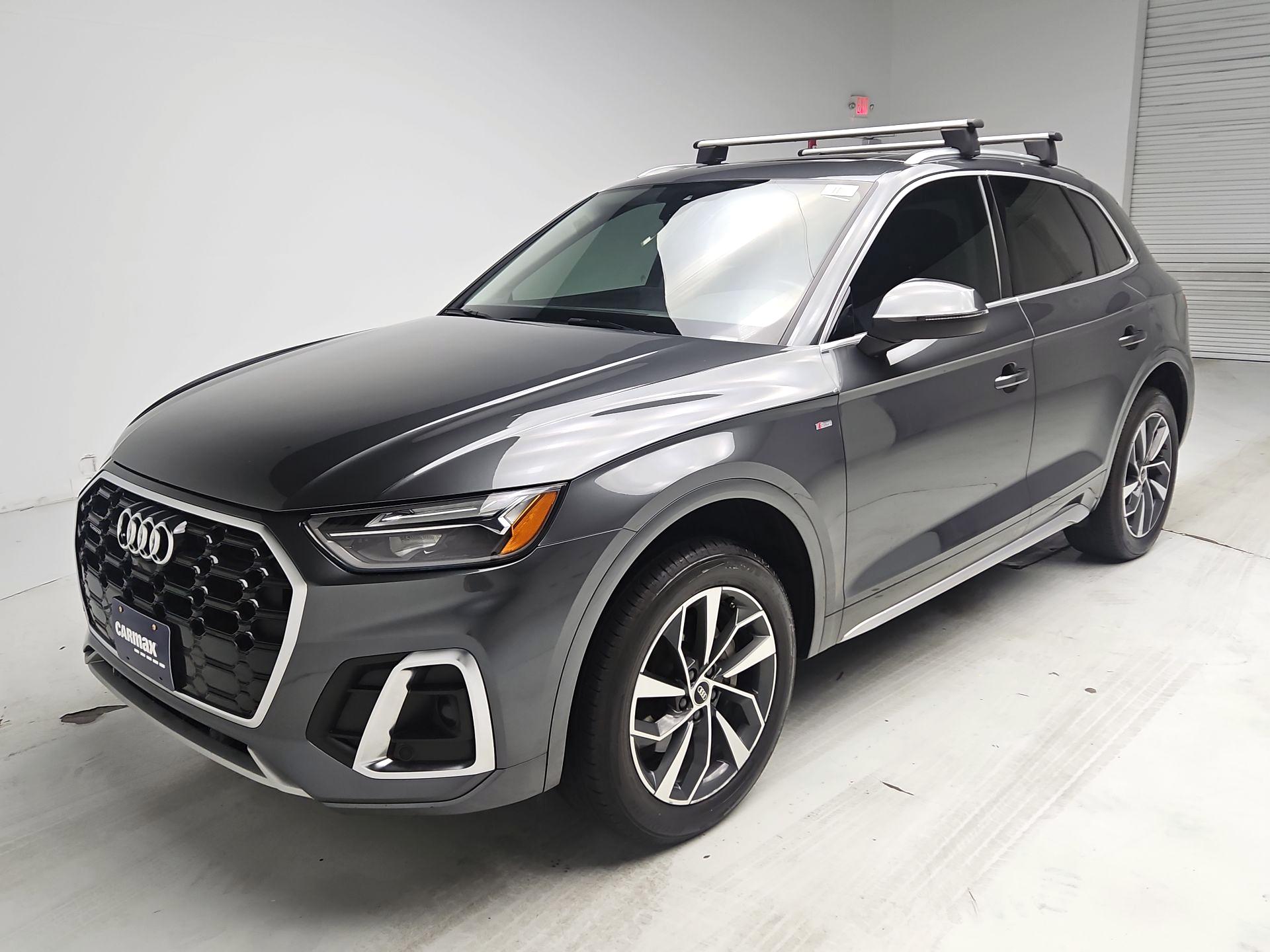 Thumbnail: 2023 Audi Q5 - 3