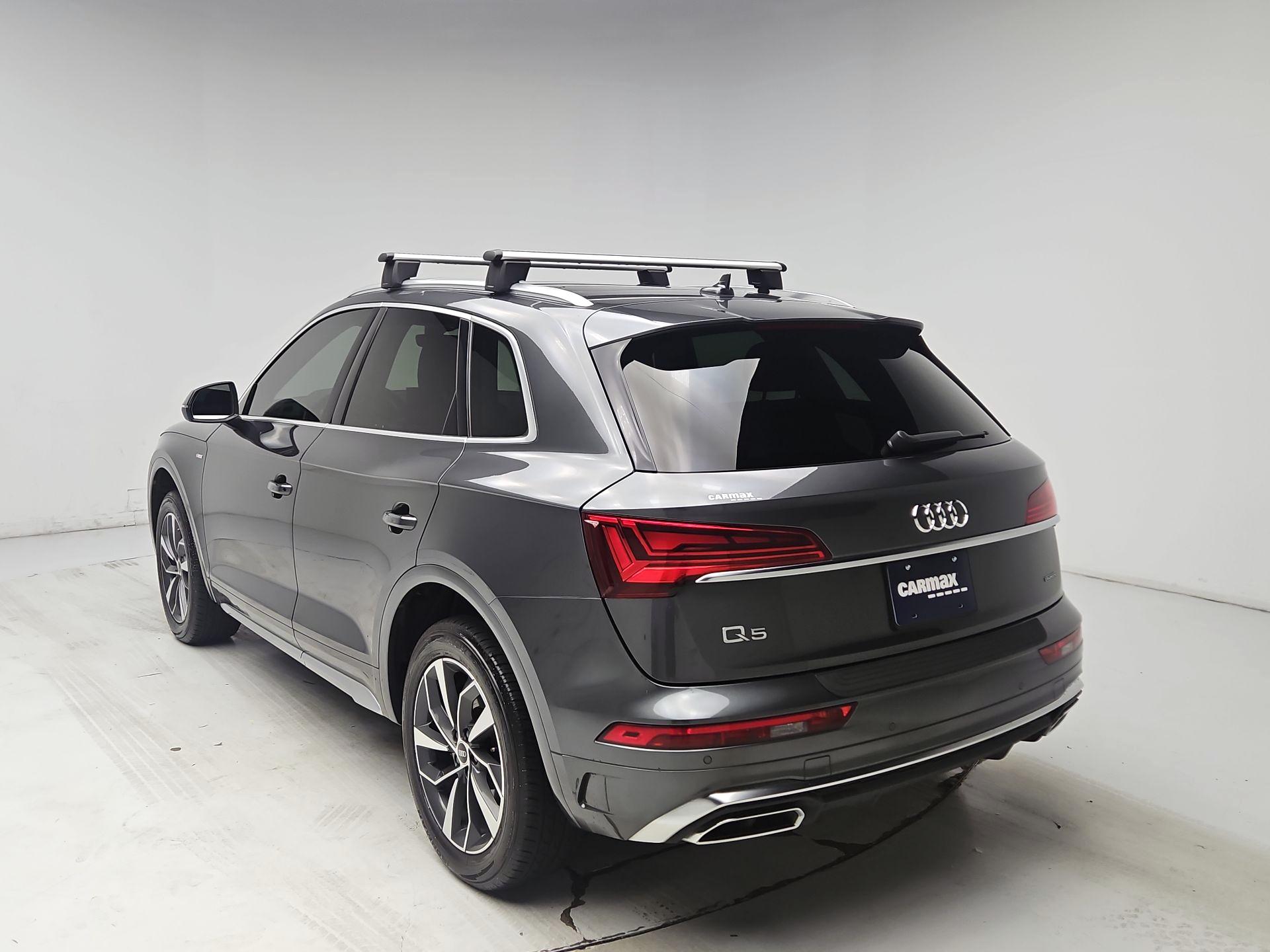 Thumbnail: 2023 Audi Q5 - 7