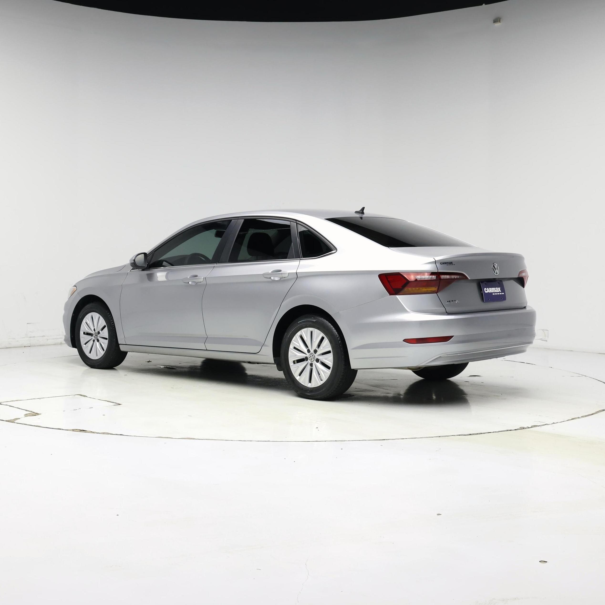 Thumbnail: 2019 Volkswagen Jetta - 2