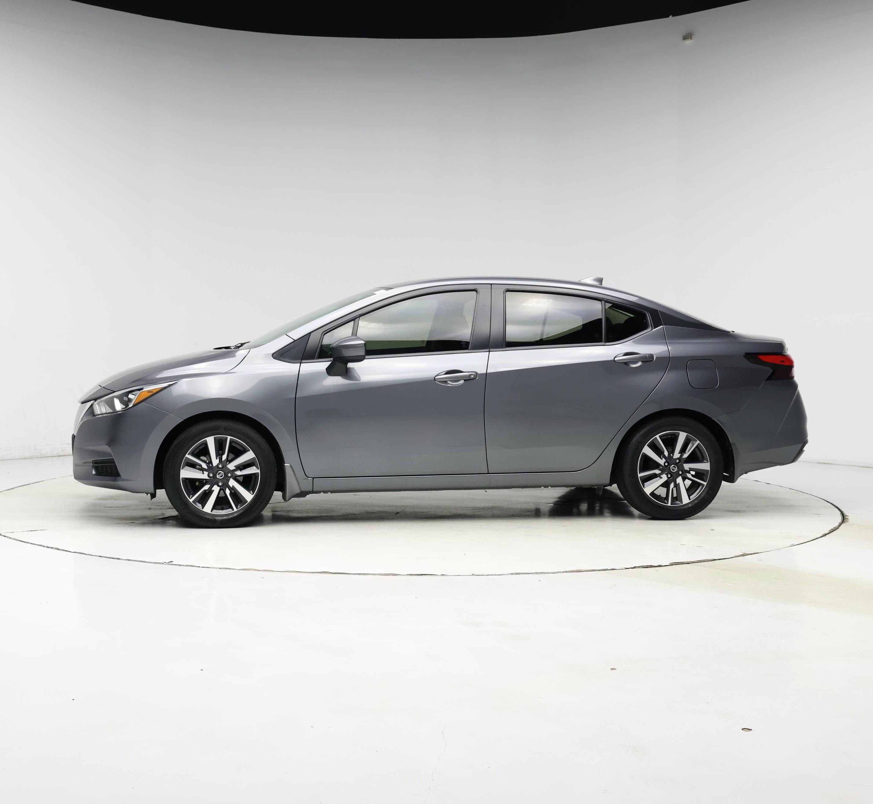 Thumbnail: 2021 Nissan Versa - 3