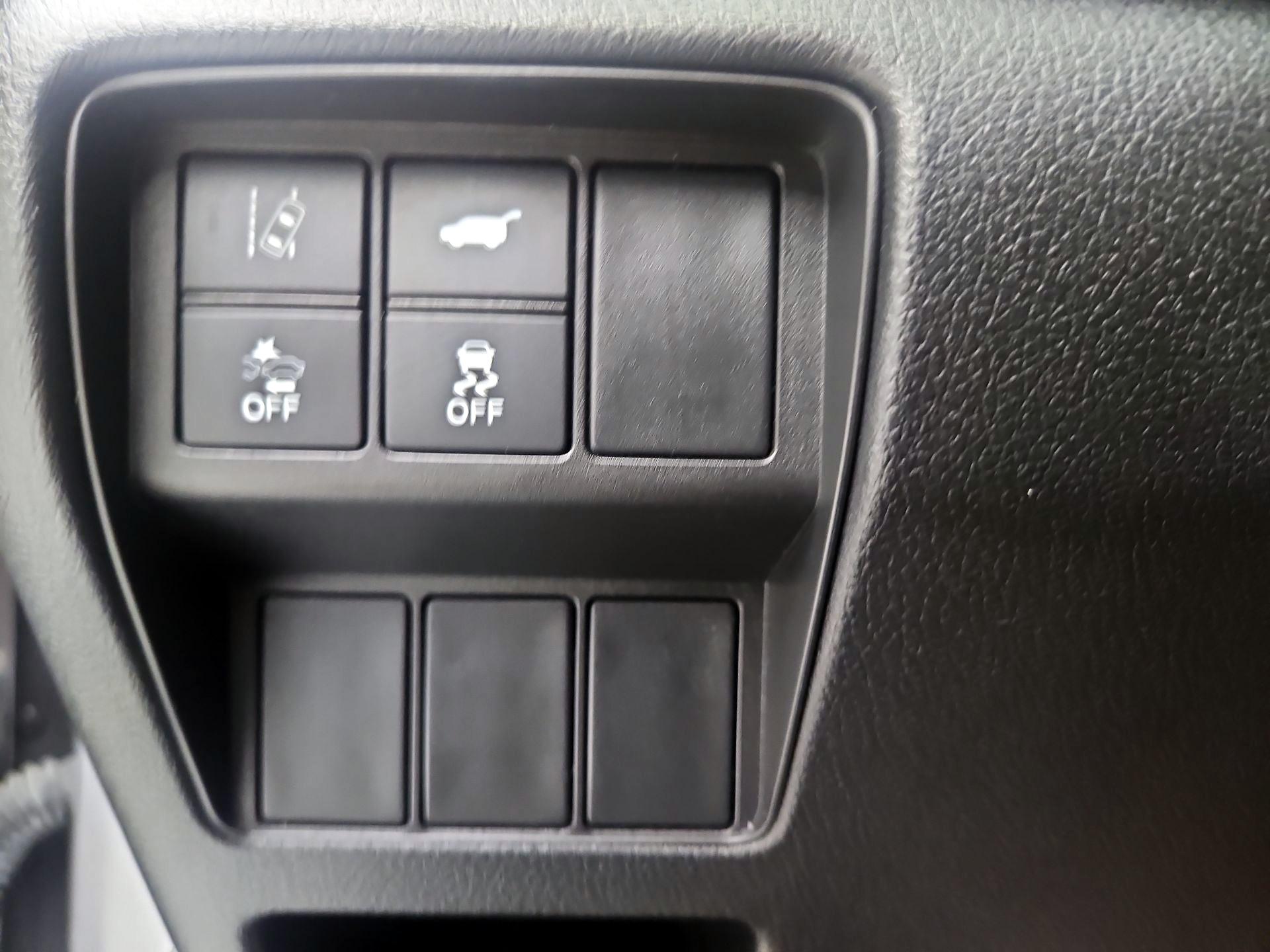 Thumbnail: 2018 Honda CR-V - 11