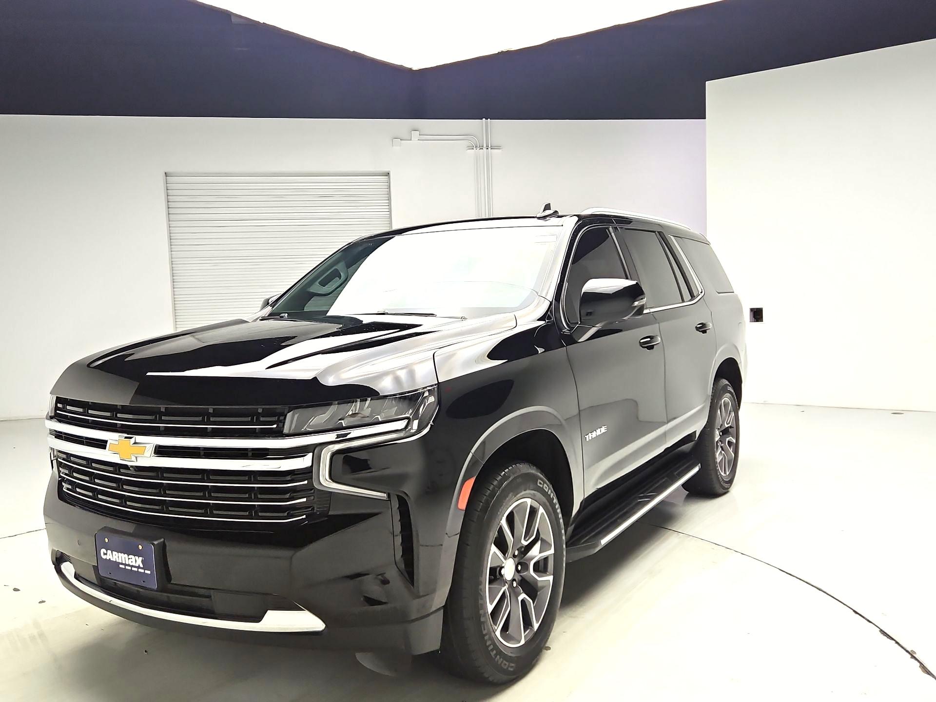 Thumbnail: 2023 Chevrolet Tahoe - 3