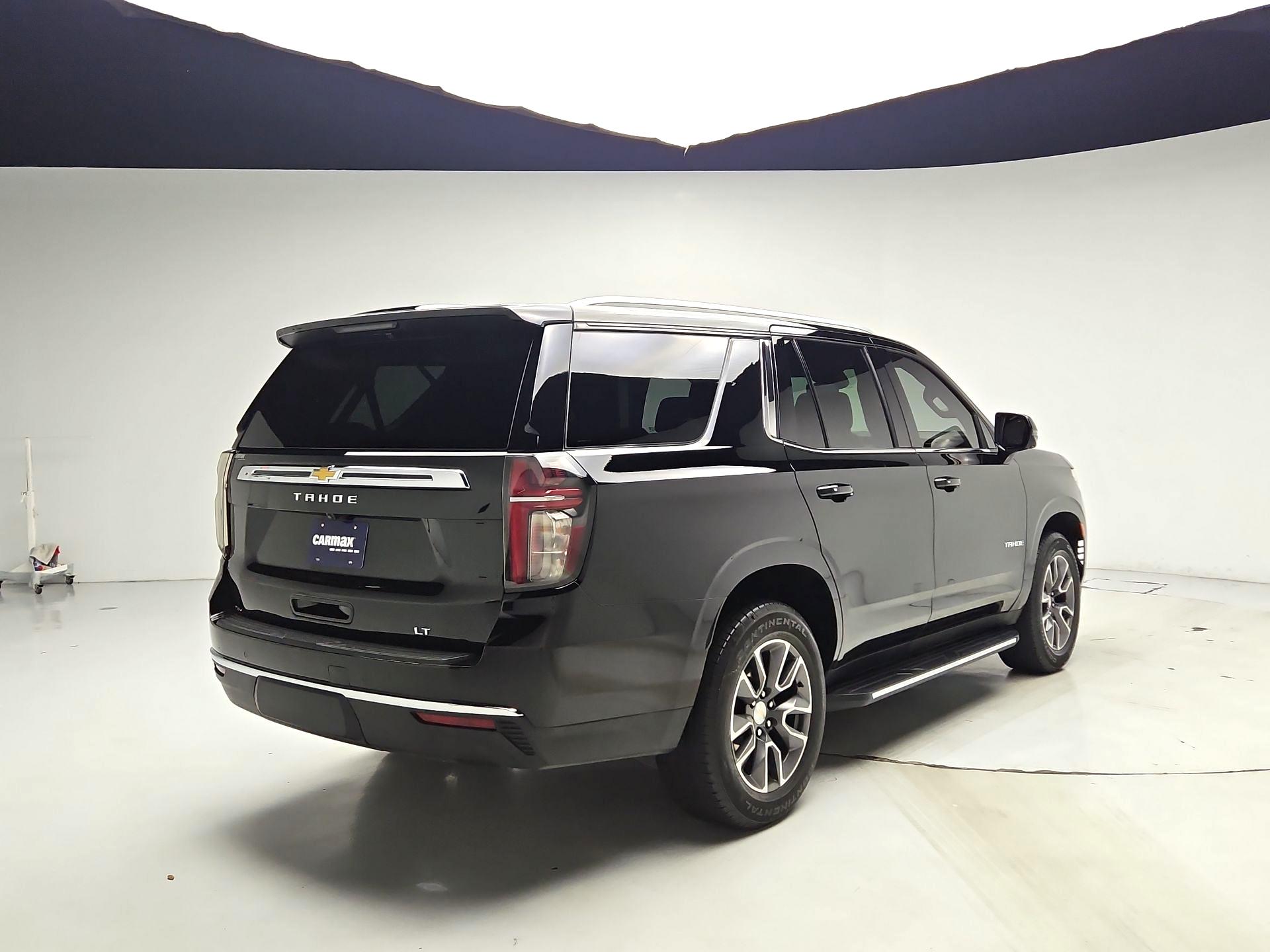 Thumbnail: 2023 Chevrolet Tahoe - 5
