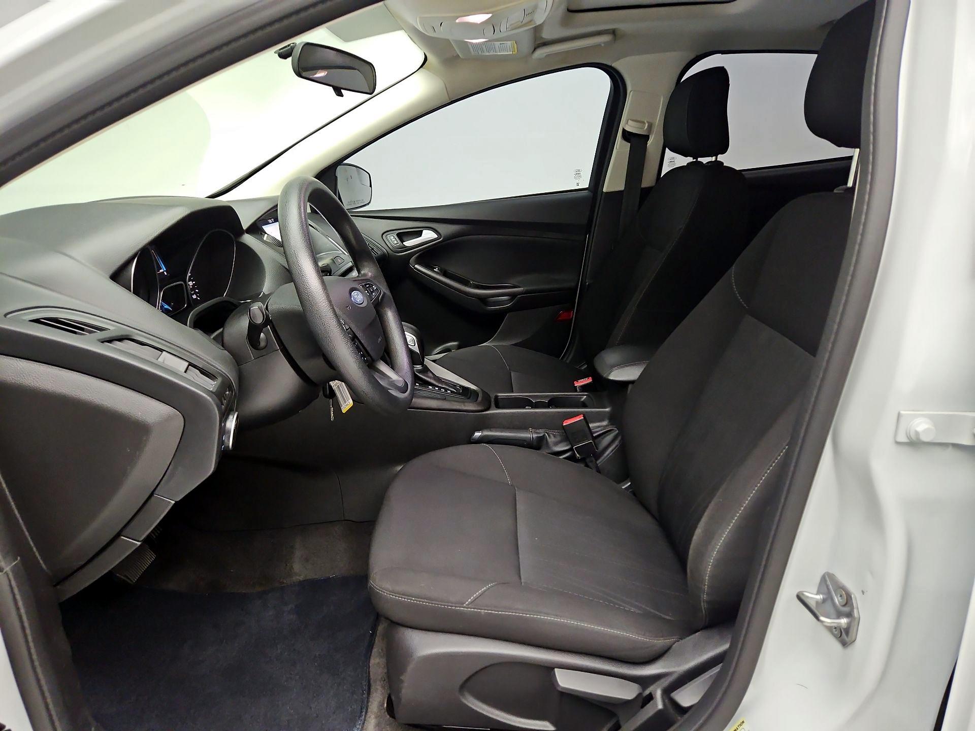 Thumbnail: 2018 Ford Focus - 9