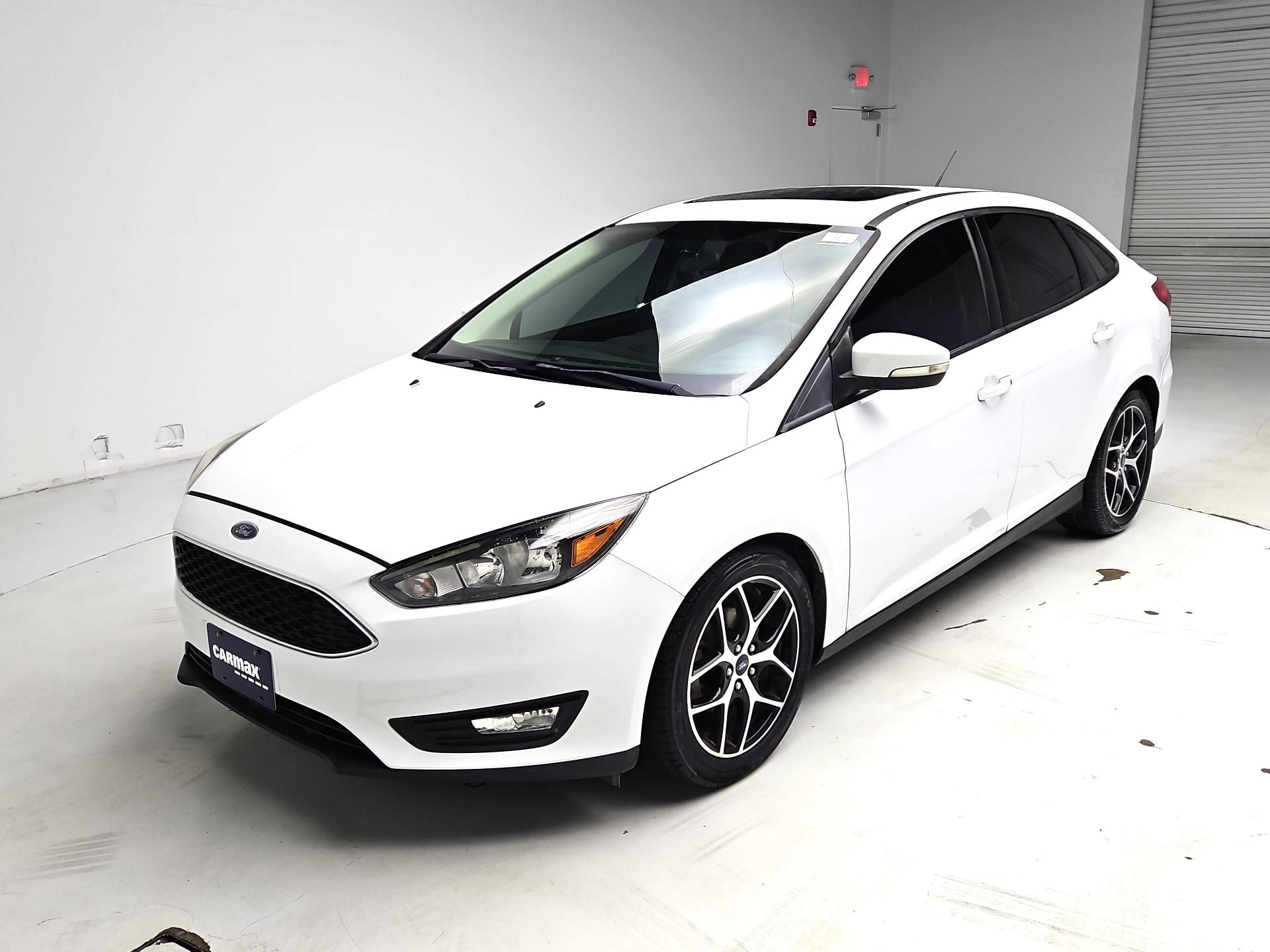 Thumbnail: 2018 Ford Focus - 3