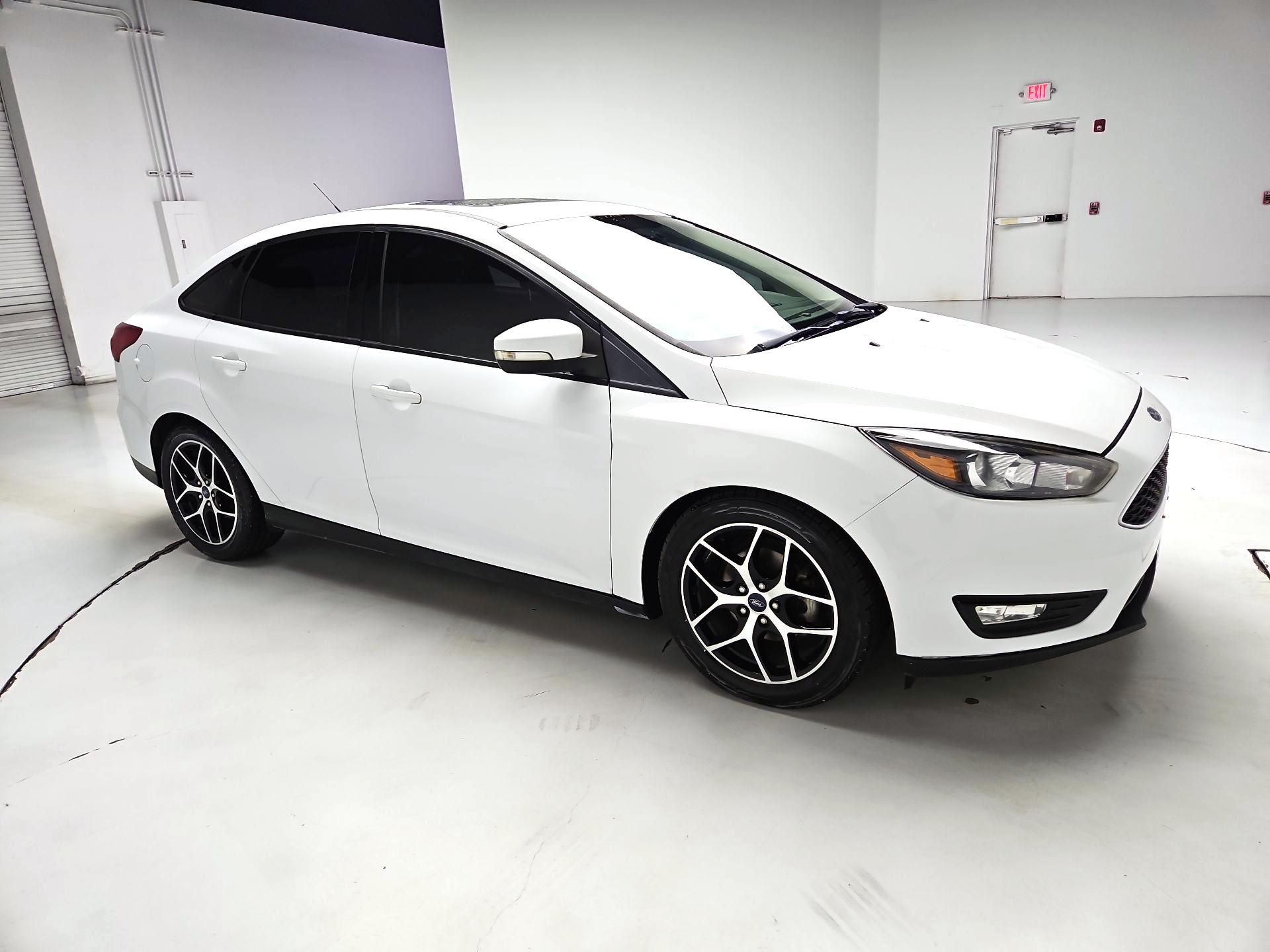 Thumbnail: 2018 Ford Focus - 4