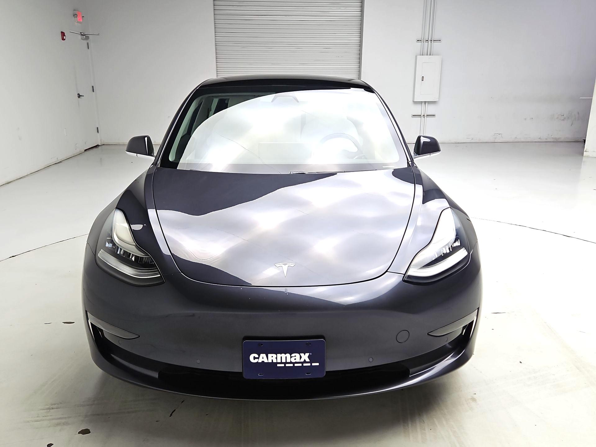 Thumbnail: 2019 Tesla Model 3 - 2