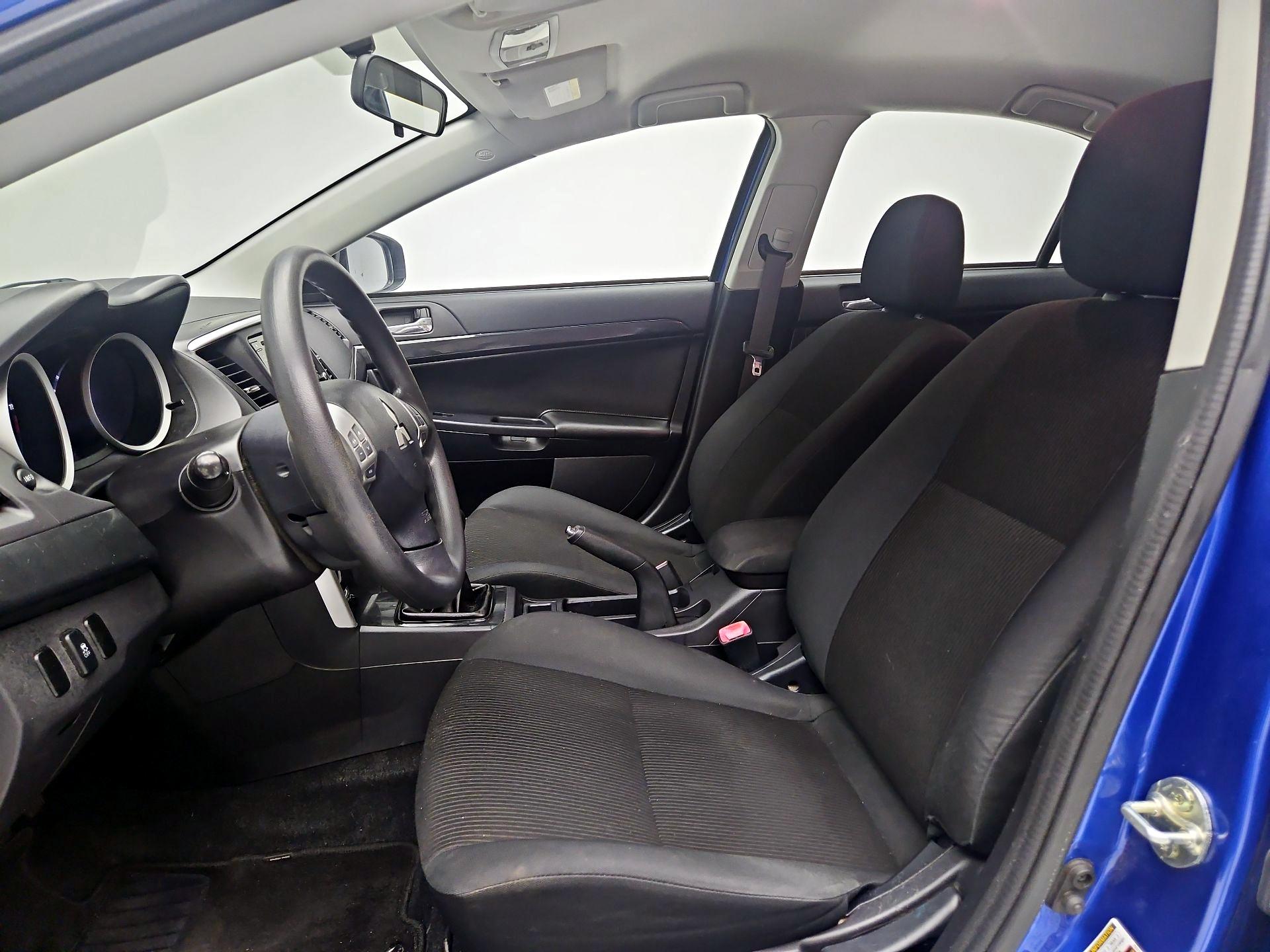 Thumbnail: 2017 Mitsubishi Lancer - 9
