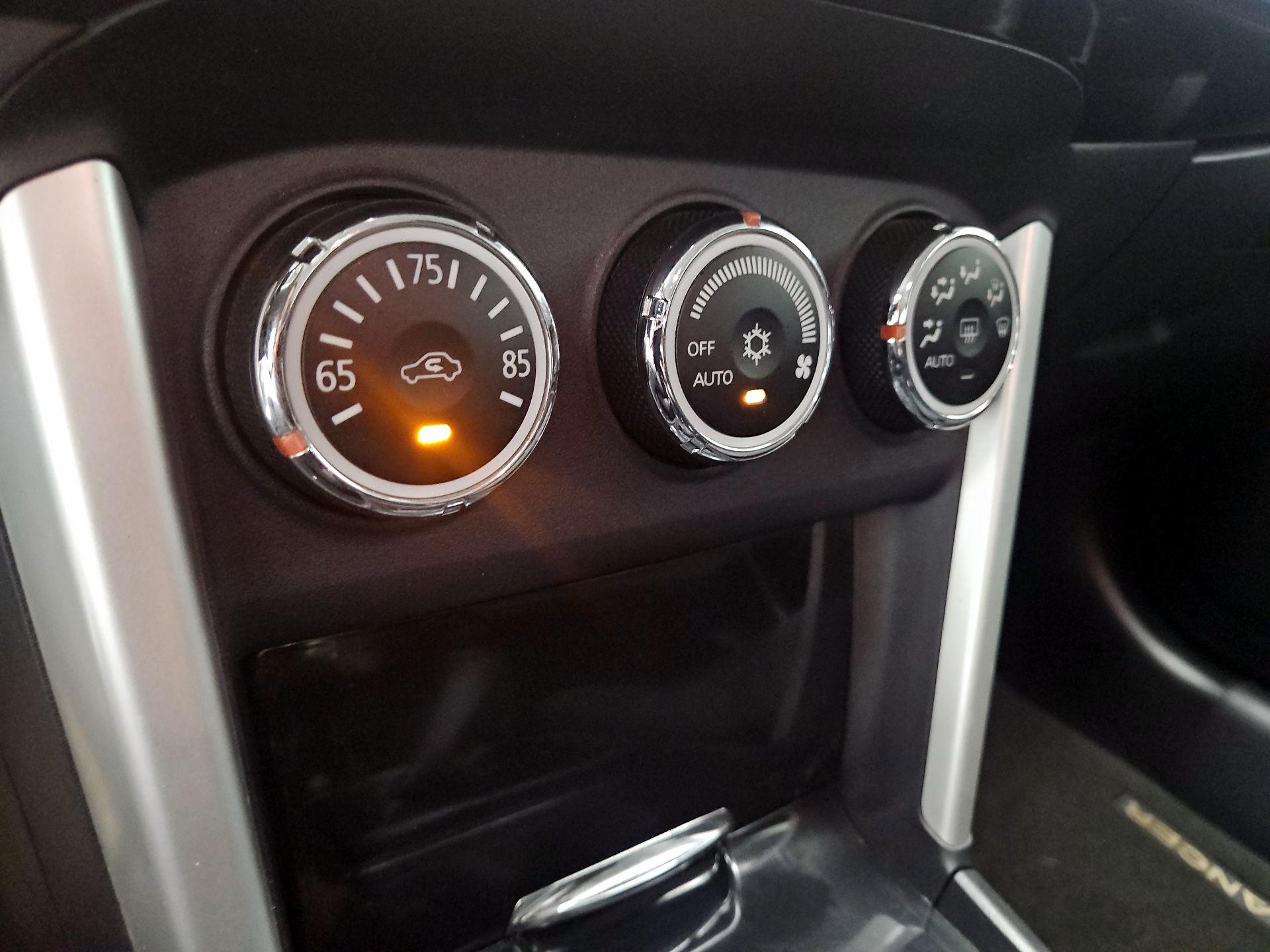 Thumbnail: 2017 Mitsubishi Lancer - 14