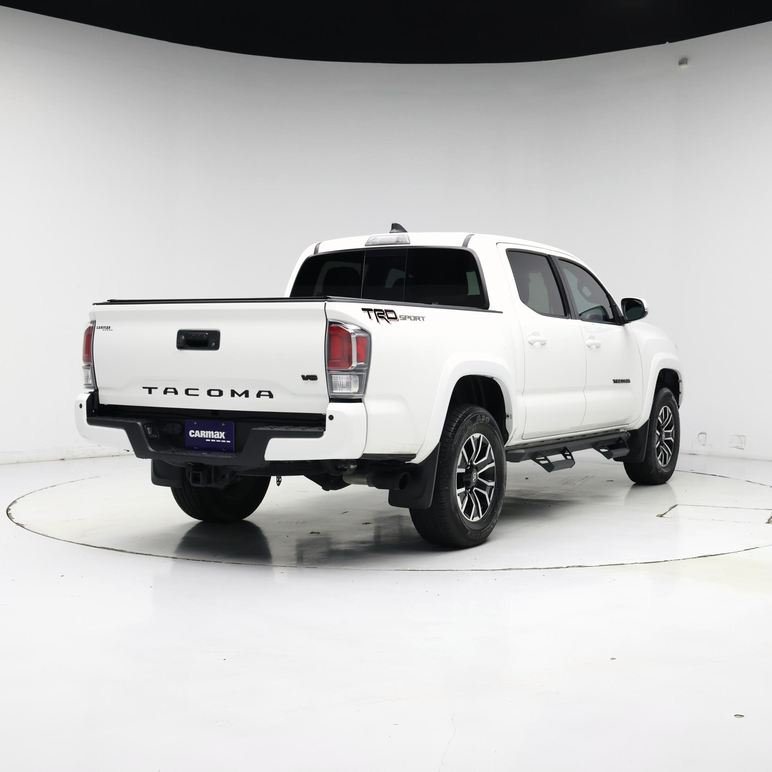 Thumbnail: 2023 Toyota Tacoma - 8