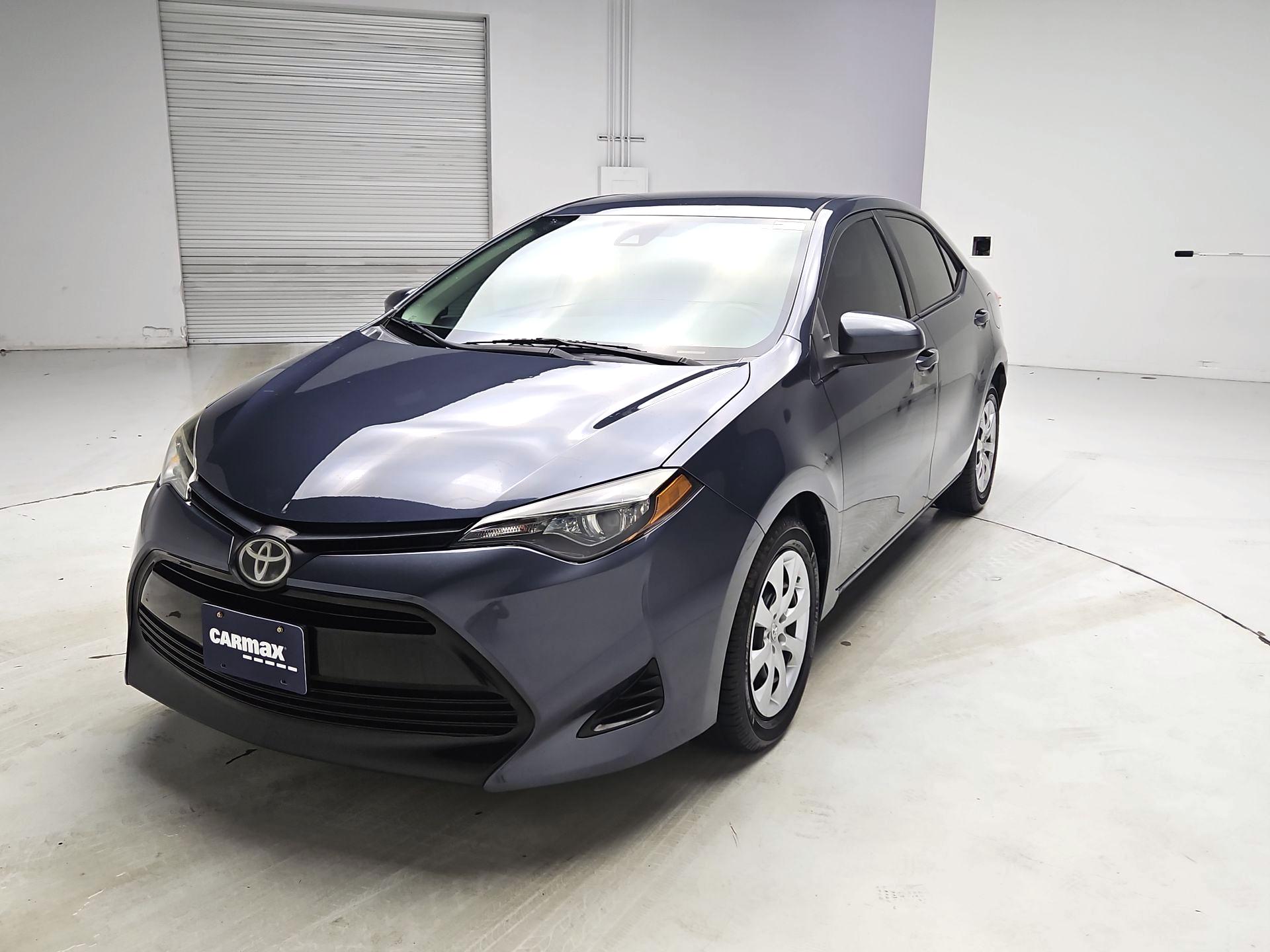 Thumbnail: 2019 Toyota Corolla - 3