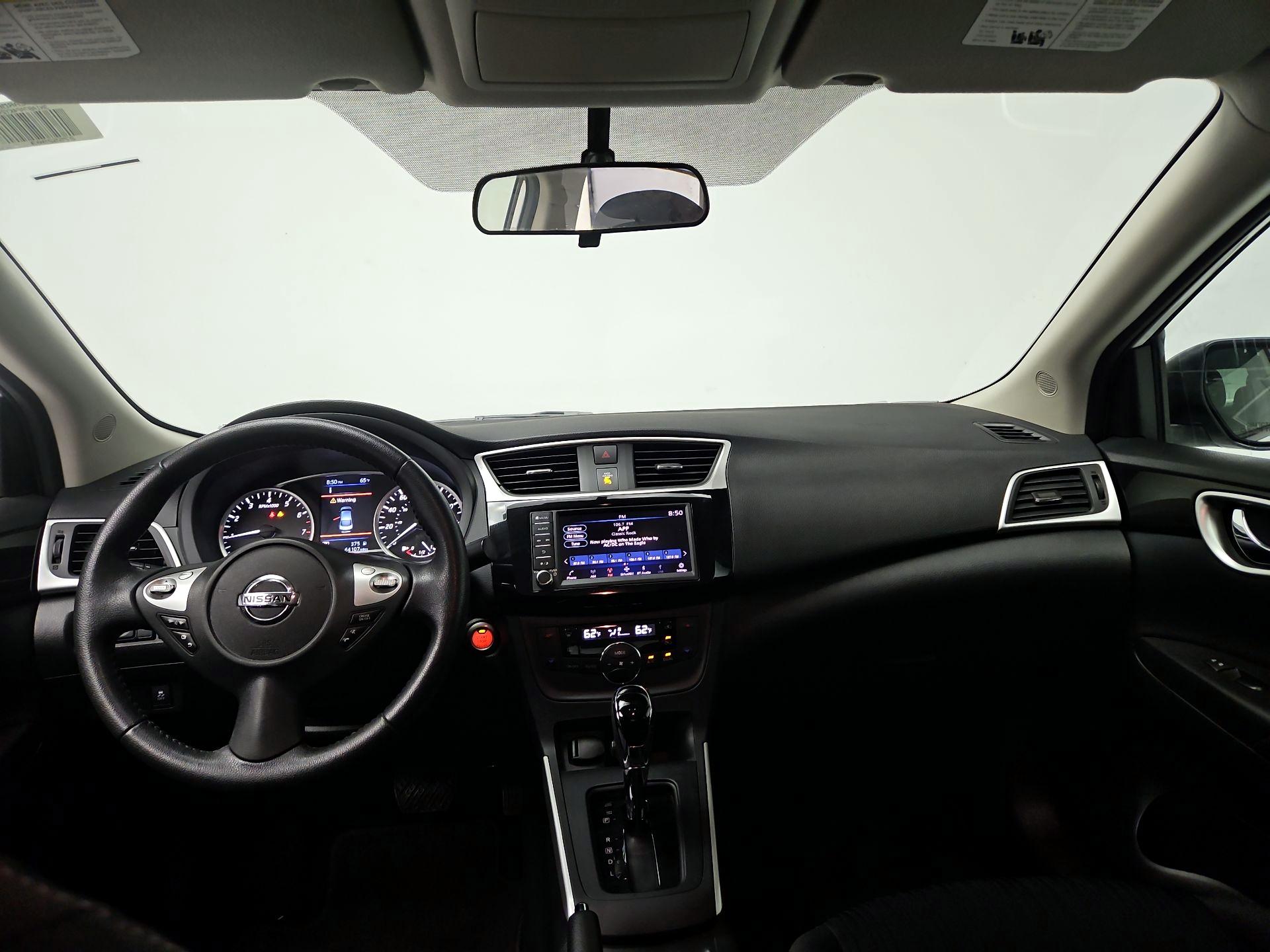 Thumbnail: 2019 Nissan Sentra - 9