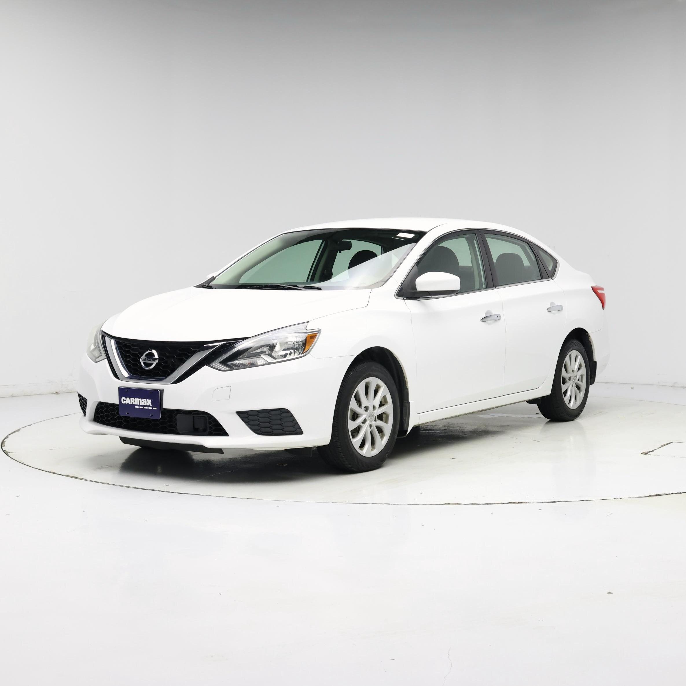 Thumbnail: 2019 Nissan Sentra - 4